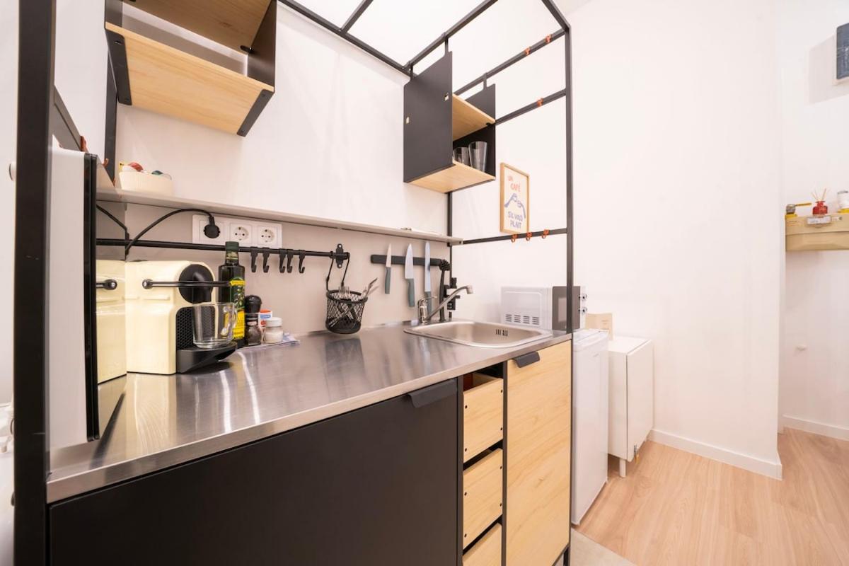 CABAnA I new I AC I wifi I URBAN I Space