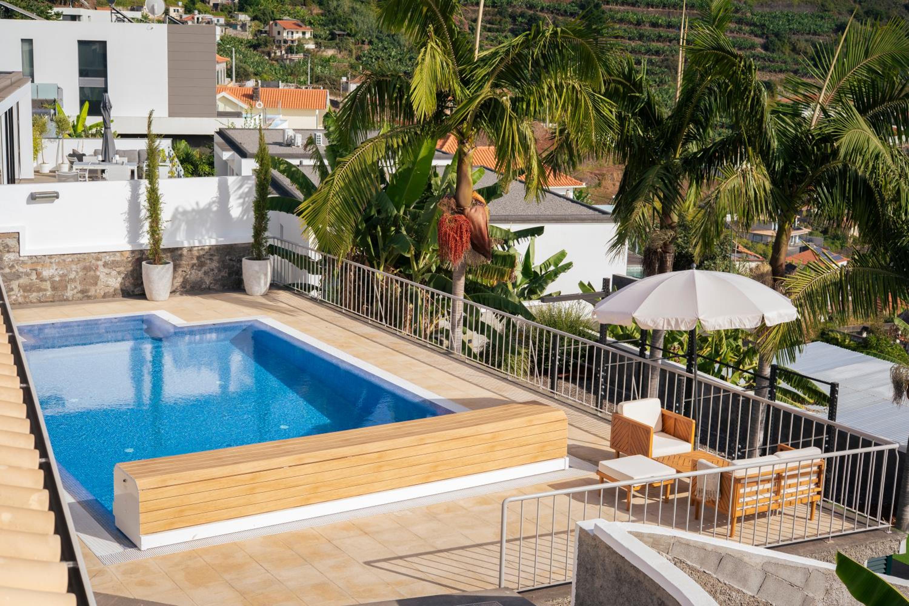 Villa Crossdeira - A Wellness Retreat