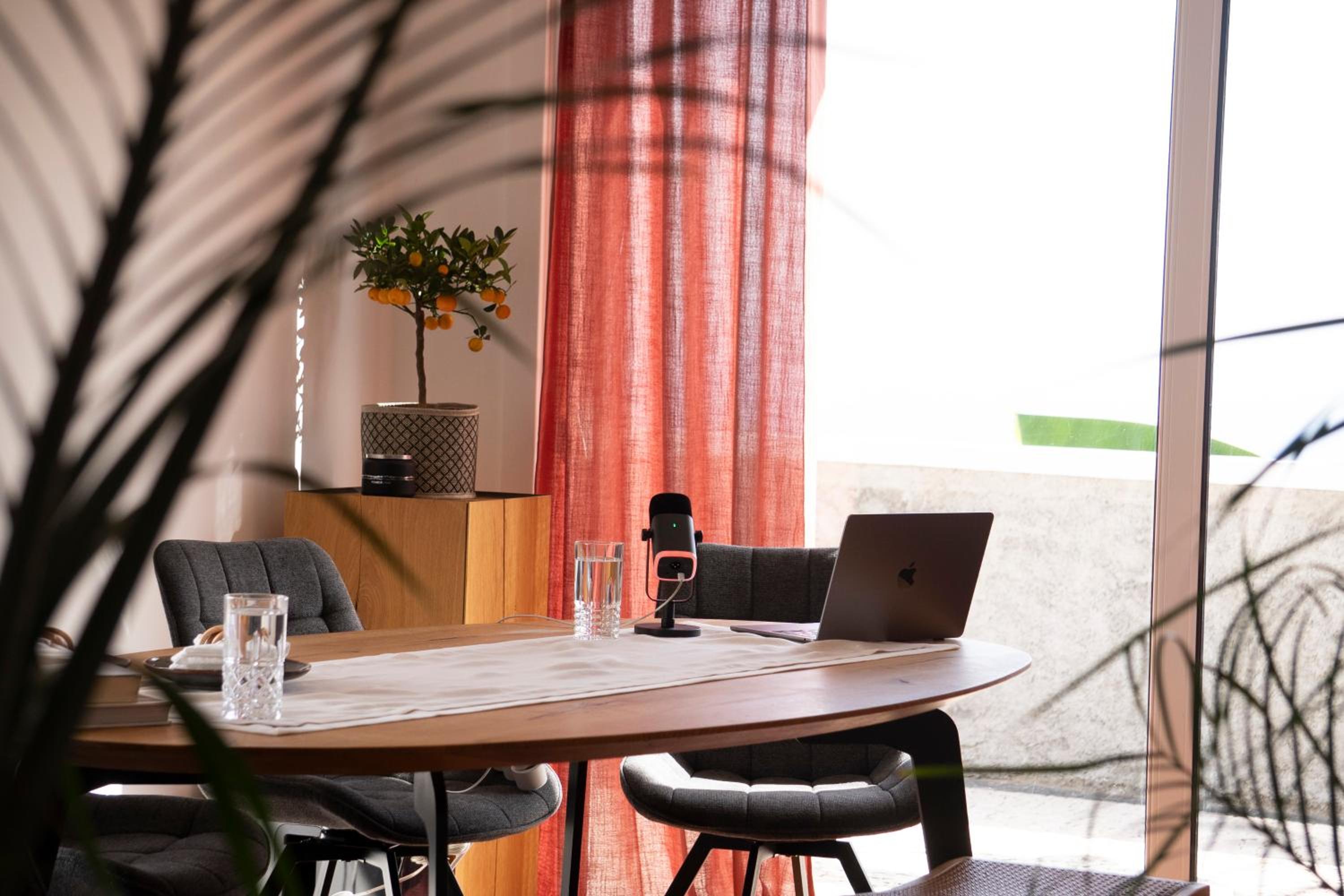 Villa Crossdeira - A Wellness Retreat