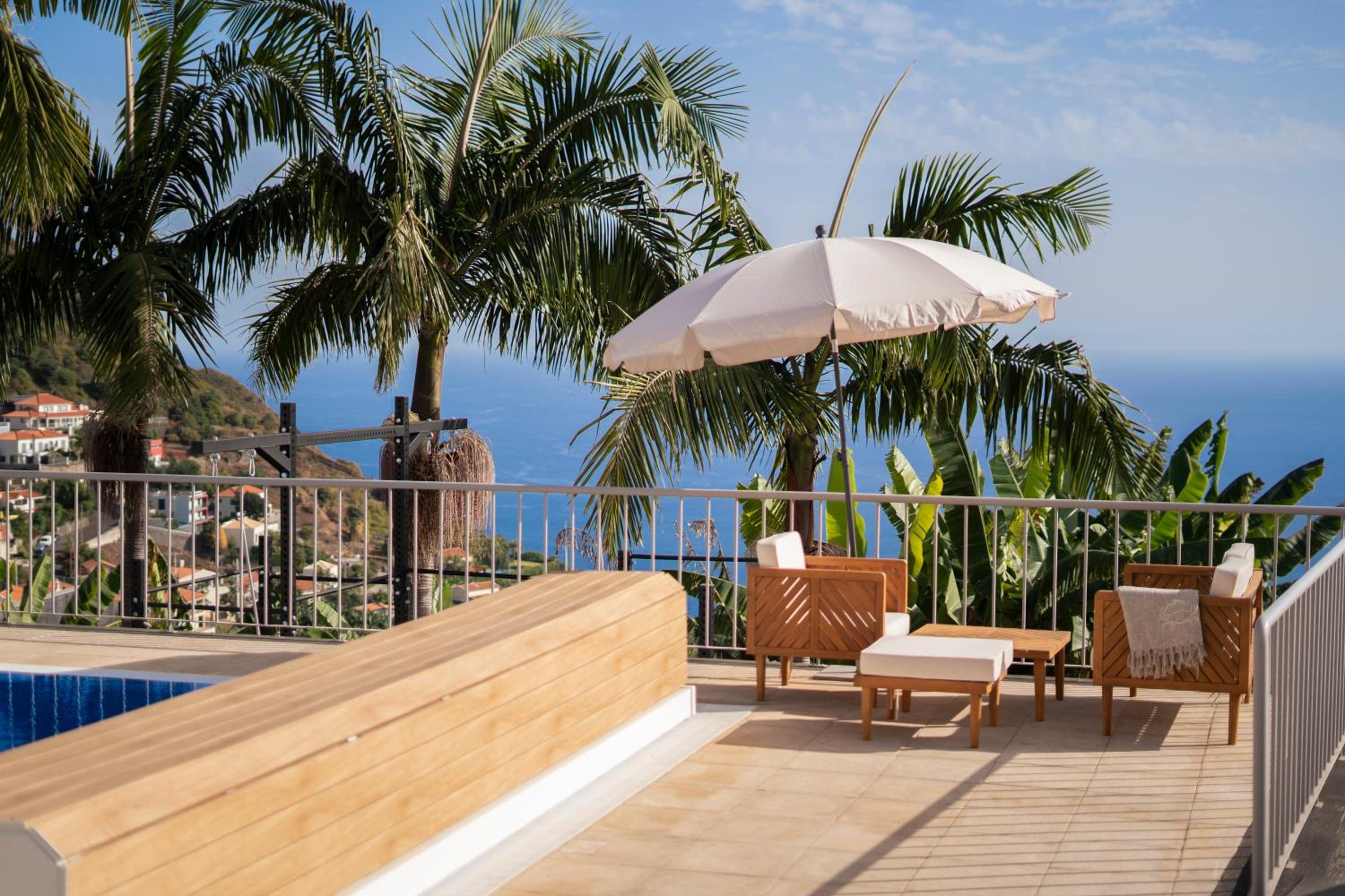Villa Crossdeira - A Wellness Retreat