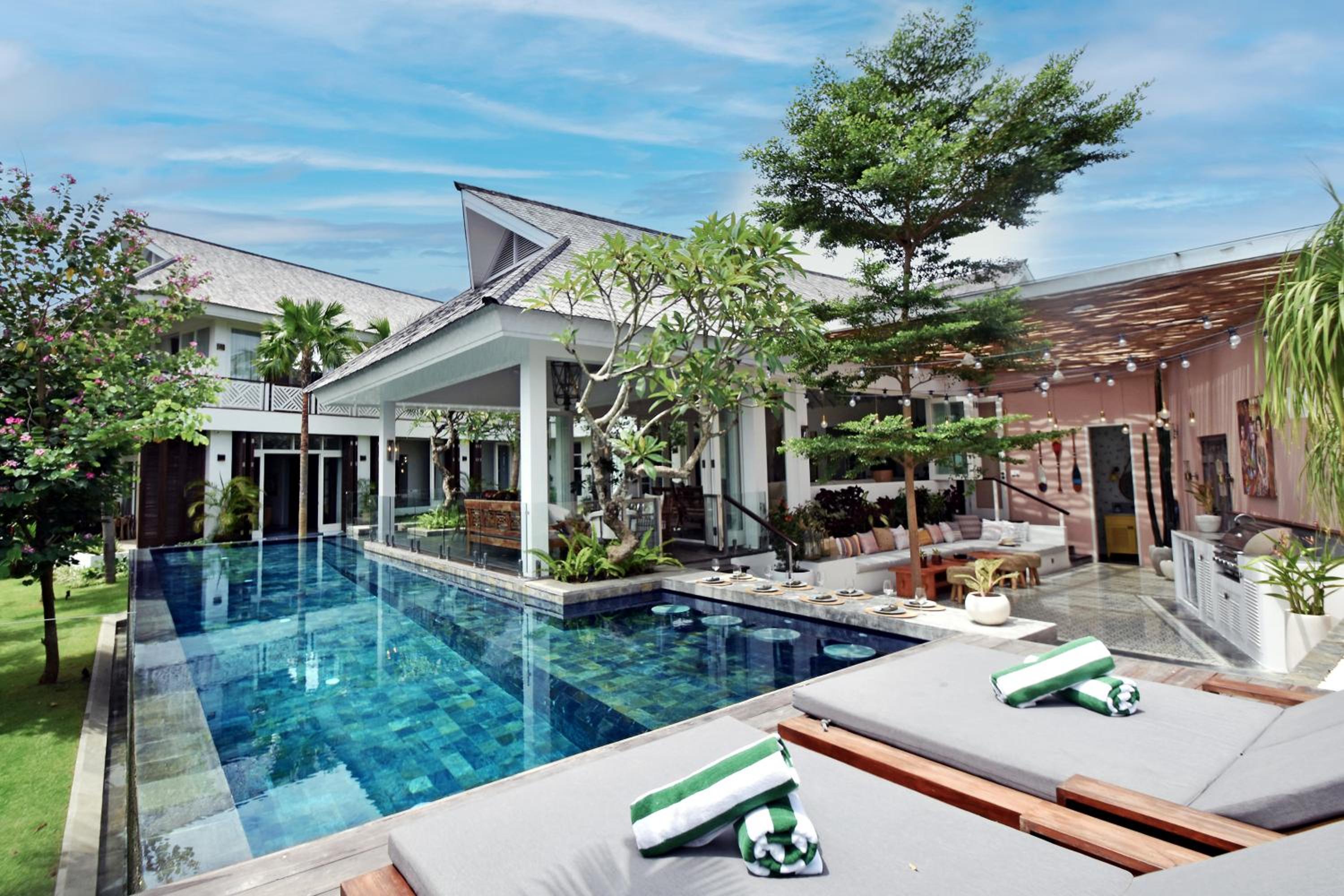 Kasianda House - Private Resort with Culinary Team, Butlers and Mixologists