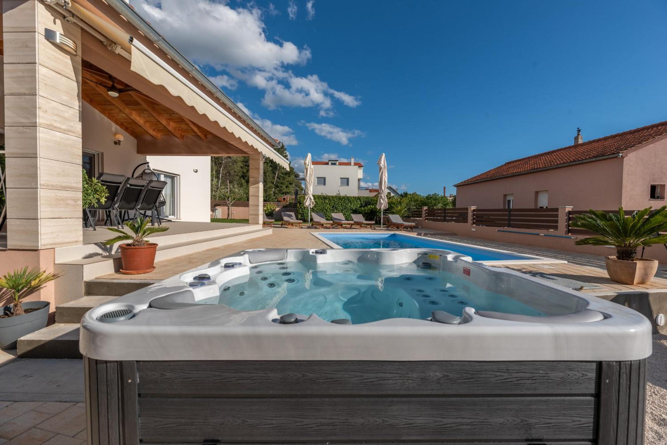 Villa Kunfin ZadarVillas