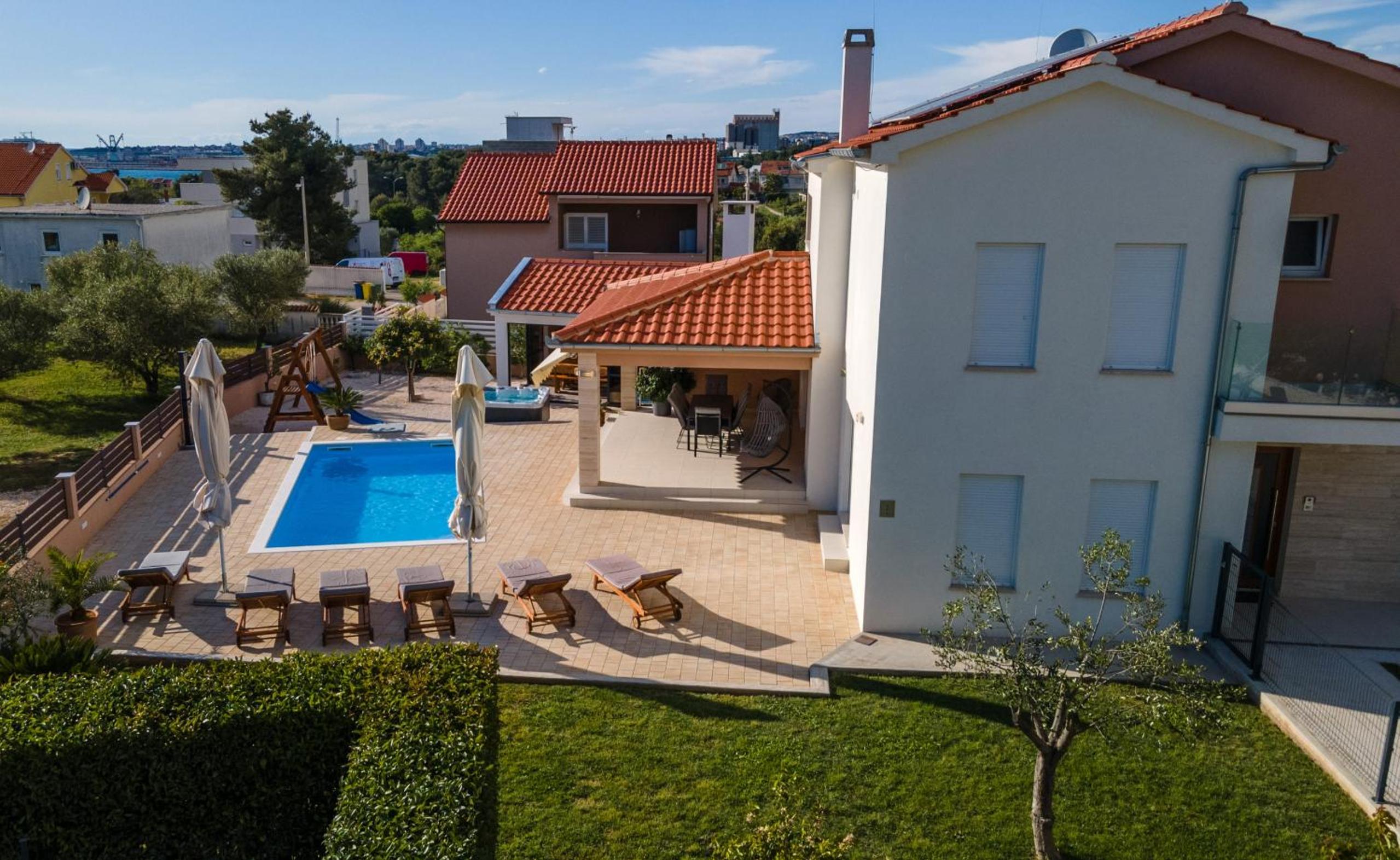 Villa Kunfin ZadarVillas