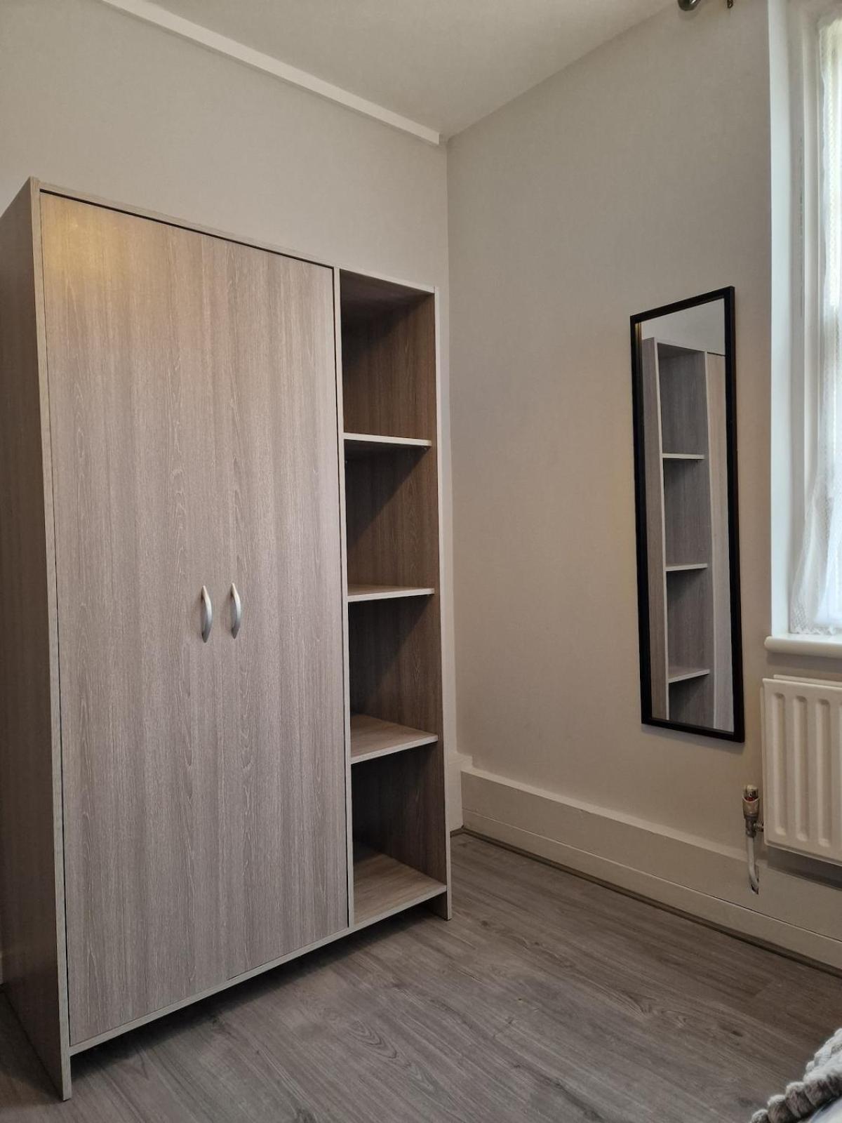 Stunning 3 Bedroom Flat close to Edgware Rd