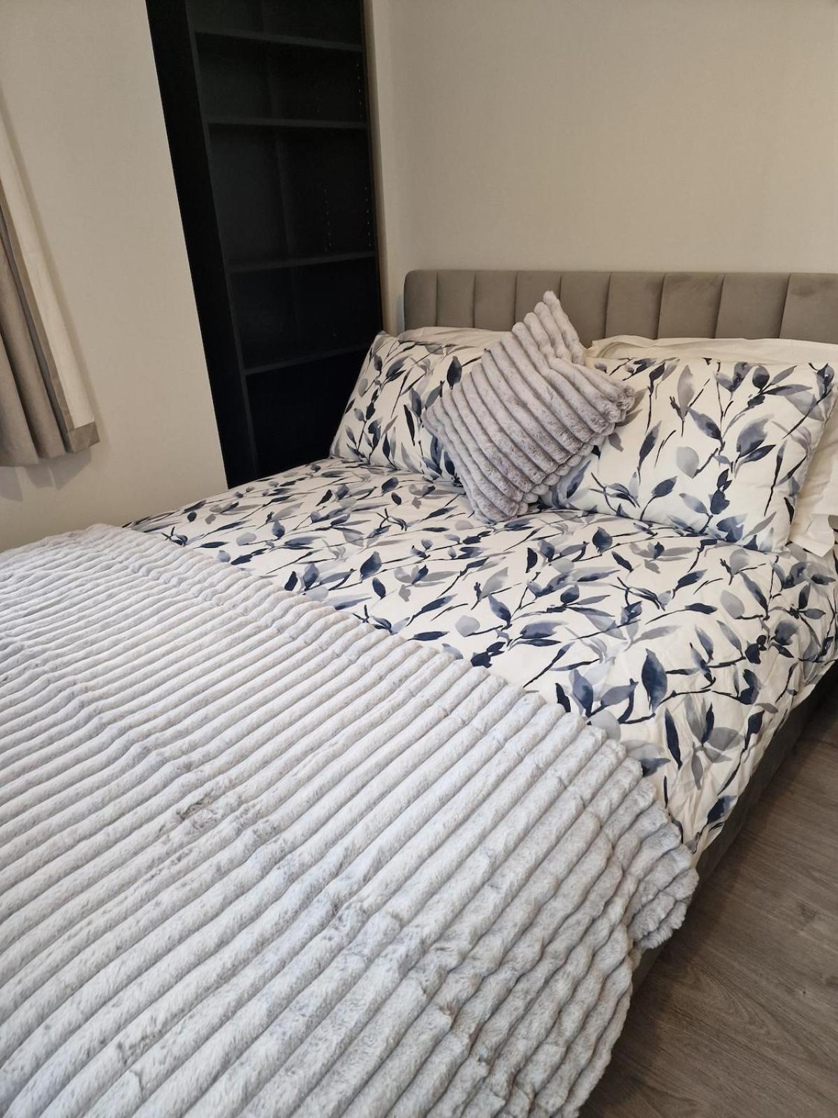 Stunning 3 Bedroom Flat close to Edgware Rd