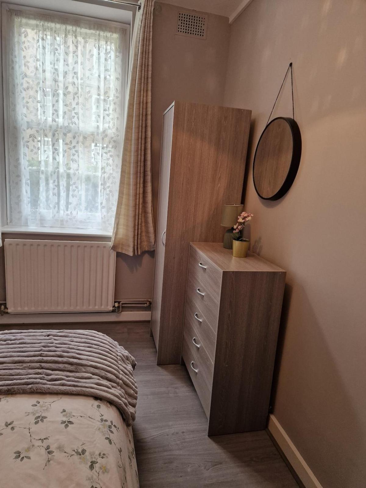 Stunning 3 Bedroom Flat close to Edgware Rd