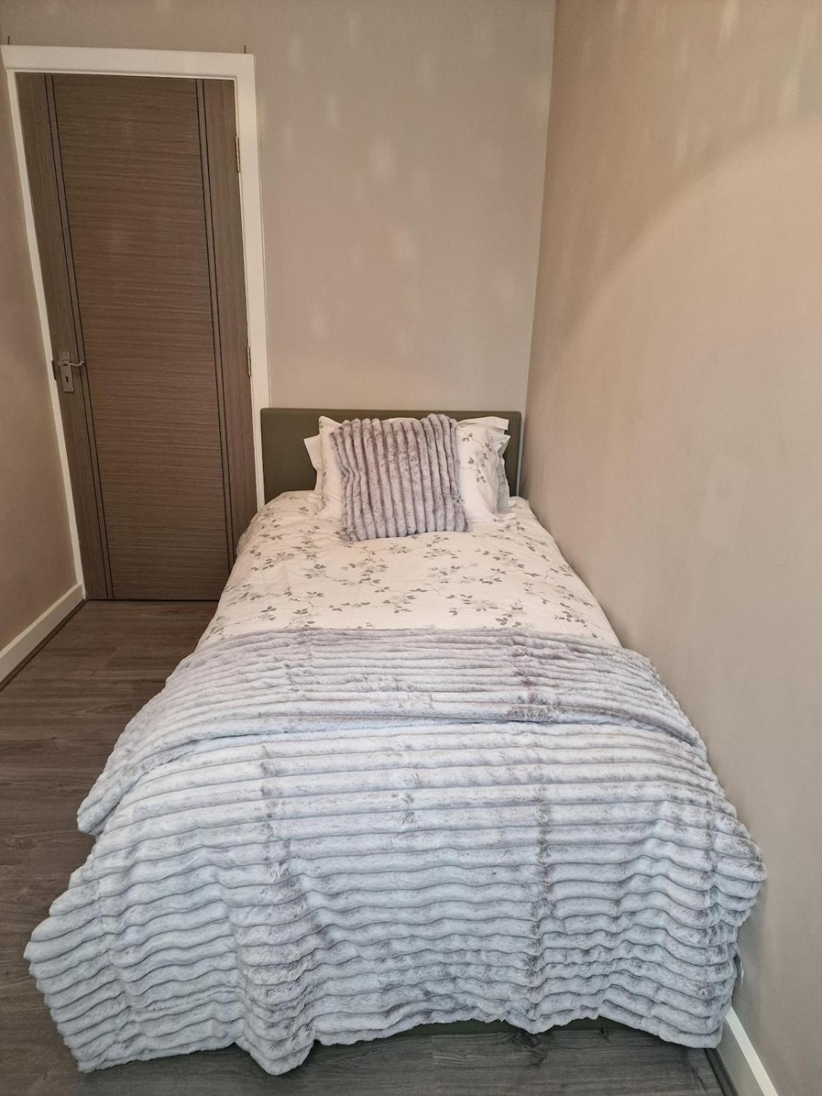 Stunning 3 Bedroom Flat close to Edgware Rd
