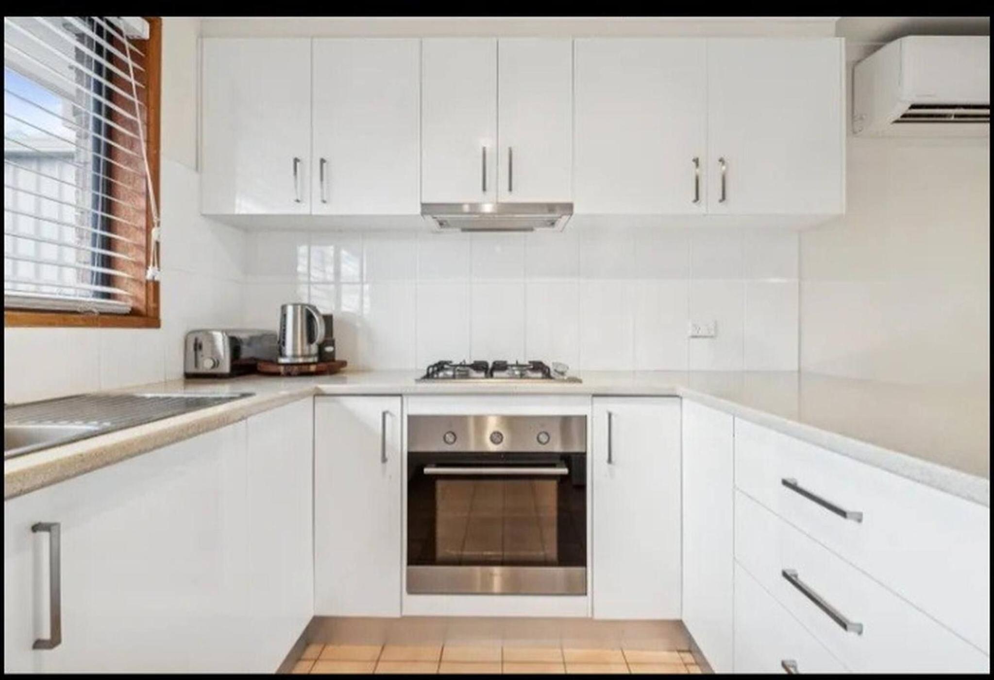 Home Near Melbourne Airport