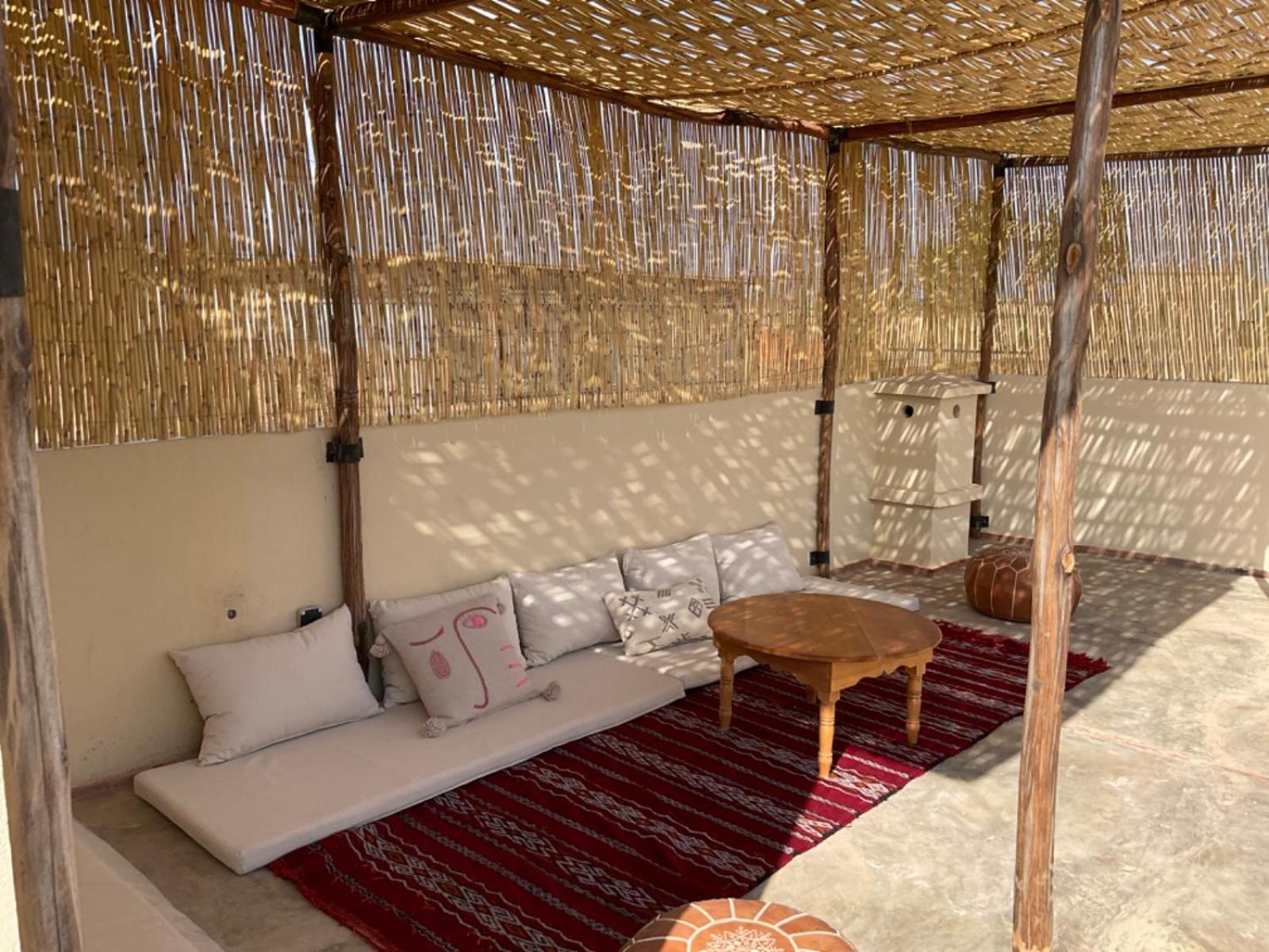 Riad Al Muhandiz Peaceful Duplex Suites near Jemaa El Fna