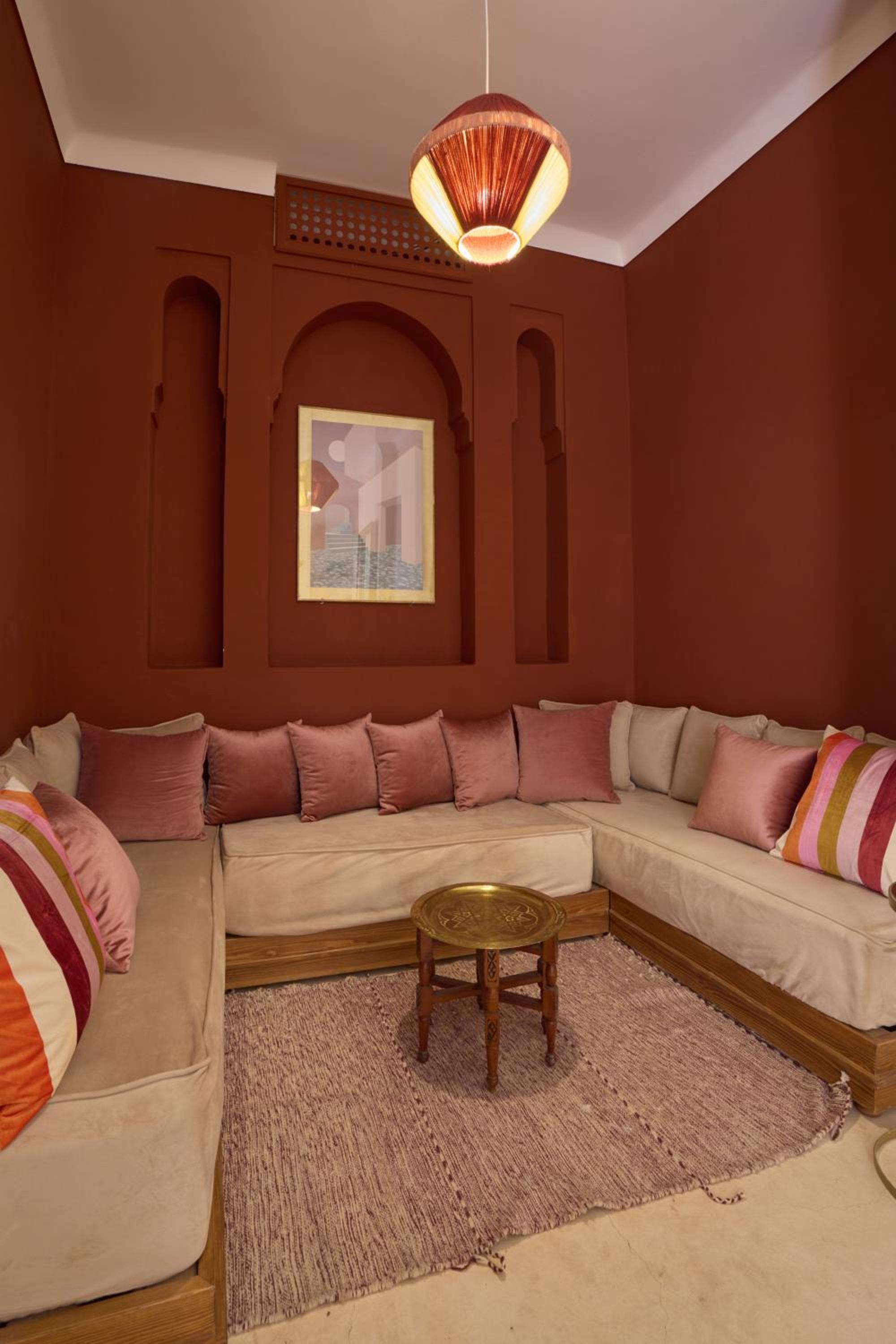Riad Al Muhandiz Peaceful Duplex Suites near Jemaa El Fna