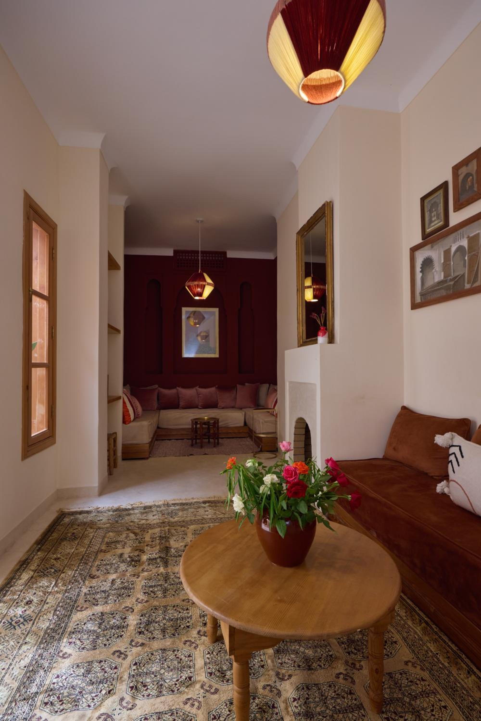 Riad Al Muhandiz Peaceful Duplex Suites near Jemaa El Fna