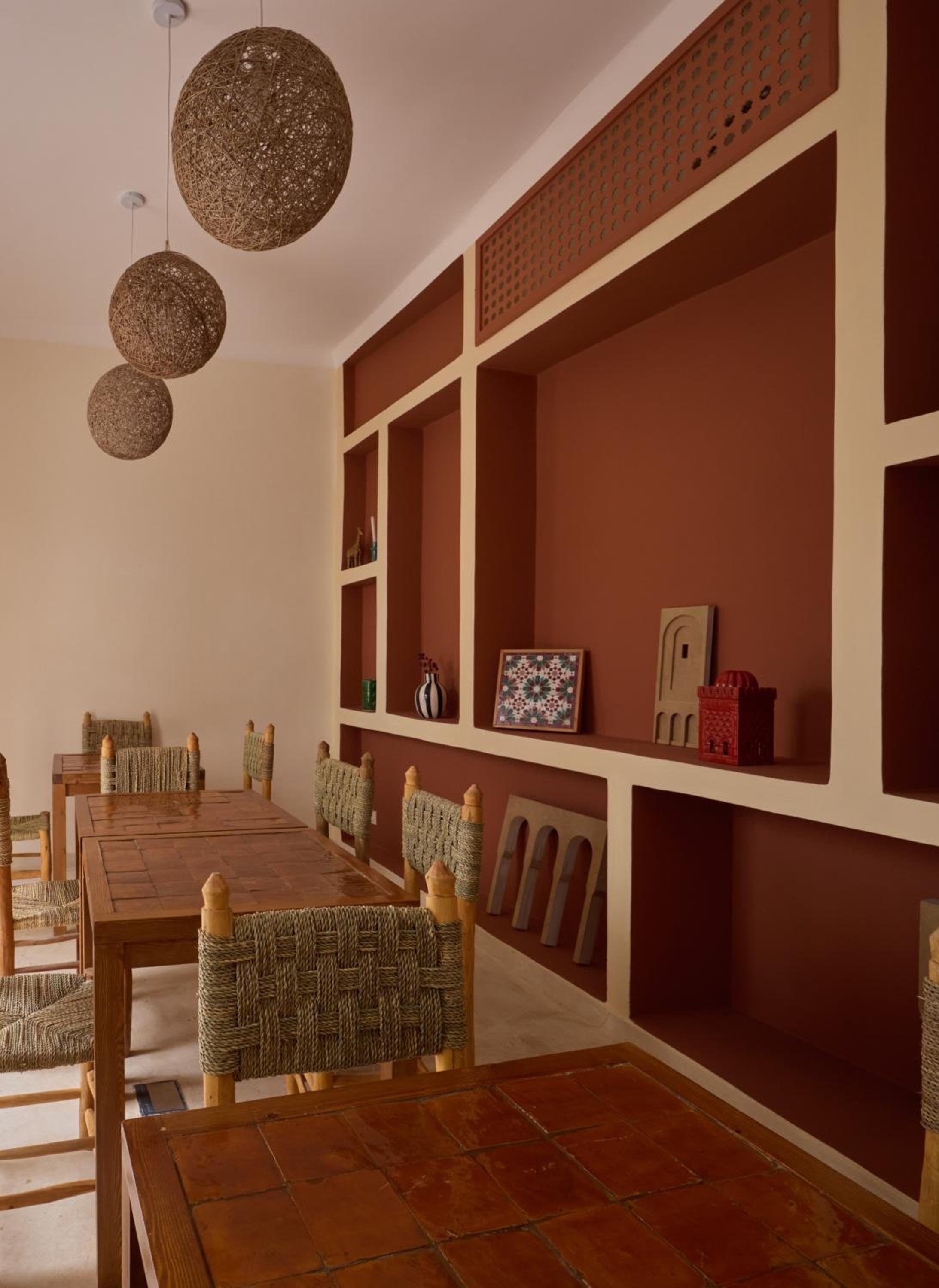 Riad Al Muhandiz Peaceful Duplex Suites near Jemaa El Fna