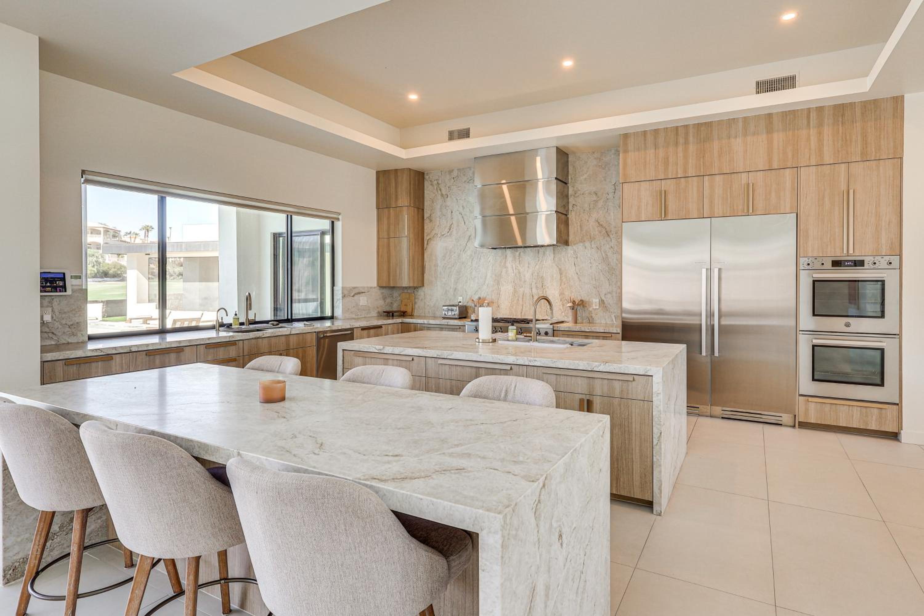 Luxurious Getaway on Lake Havasu Golf Course!