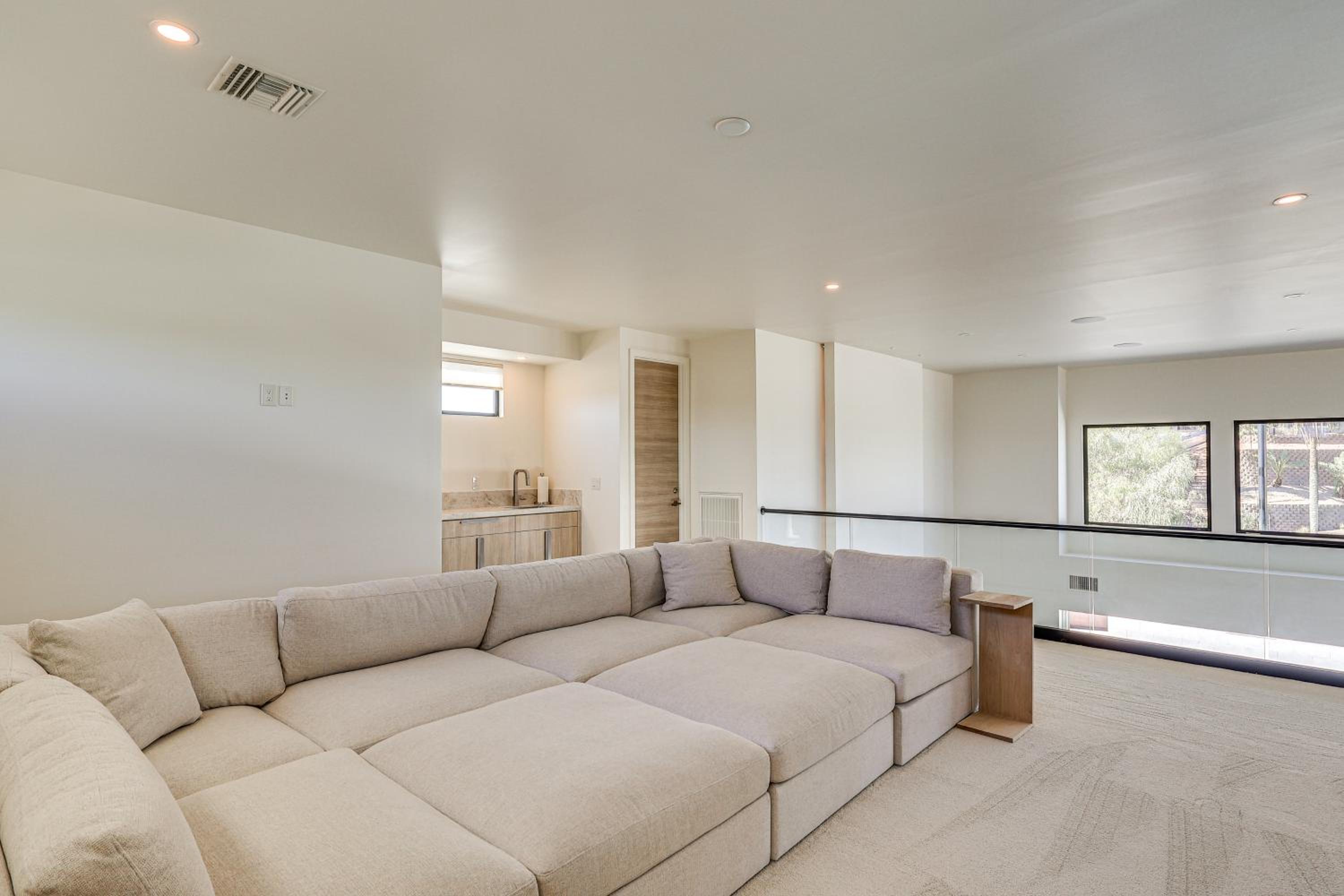 Luxurious Getaway on Lake Havasu Golf Course!