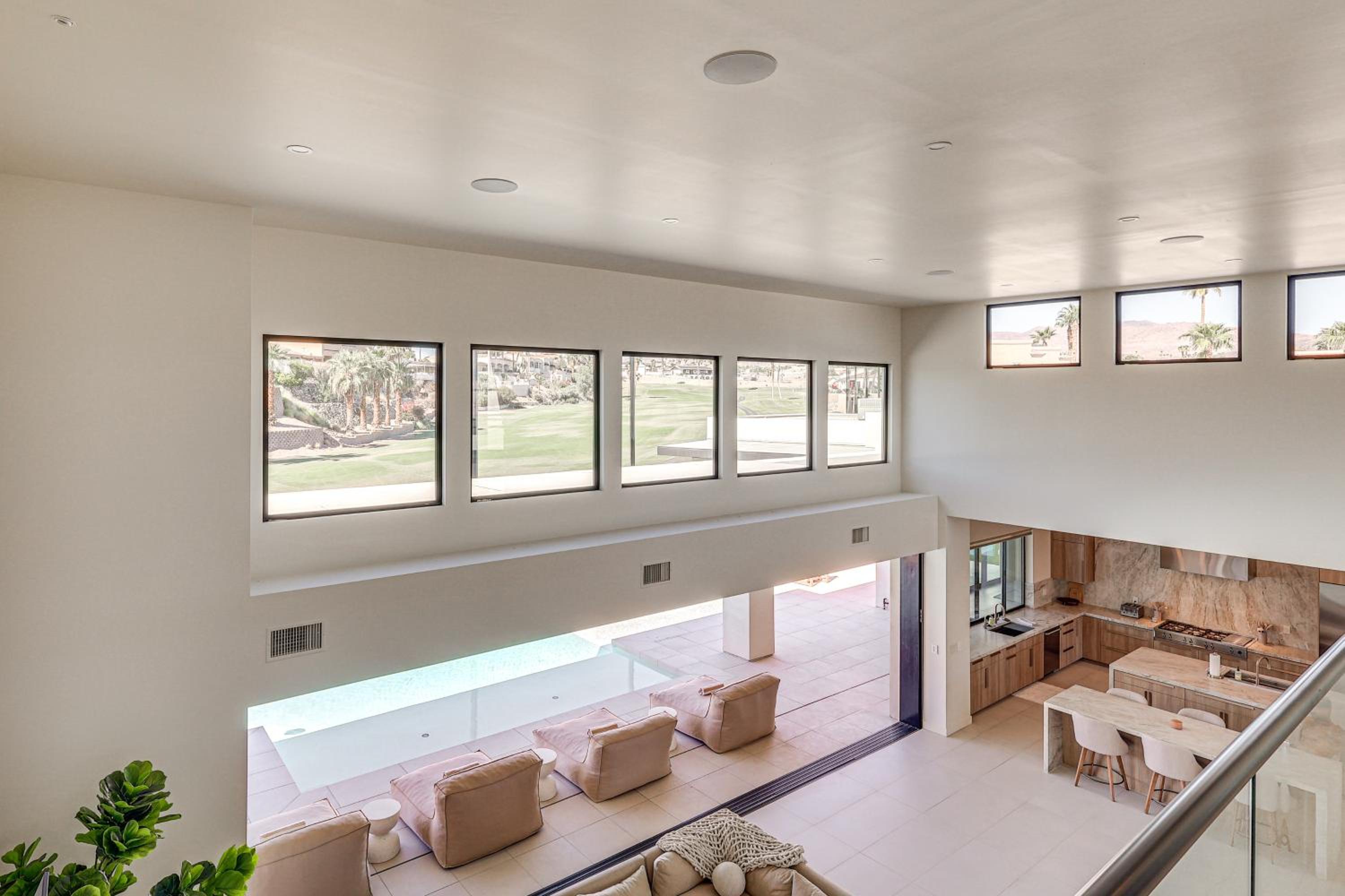 Luxurious Getaway on Lake Havasu Golf Course!