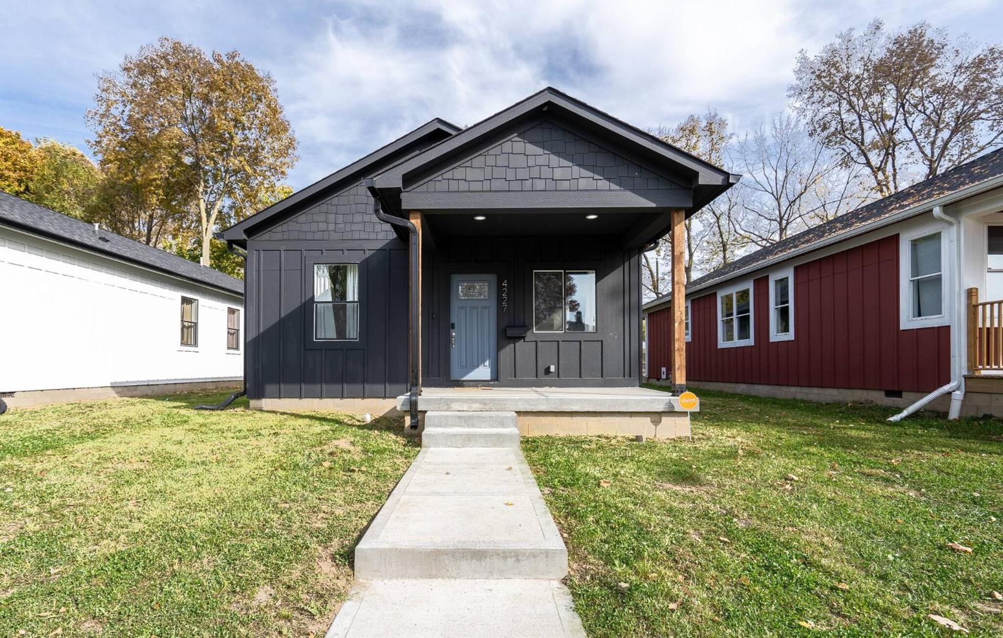 3 Bed 2 Bath Pet Friendly Near Fairgrounds