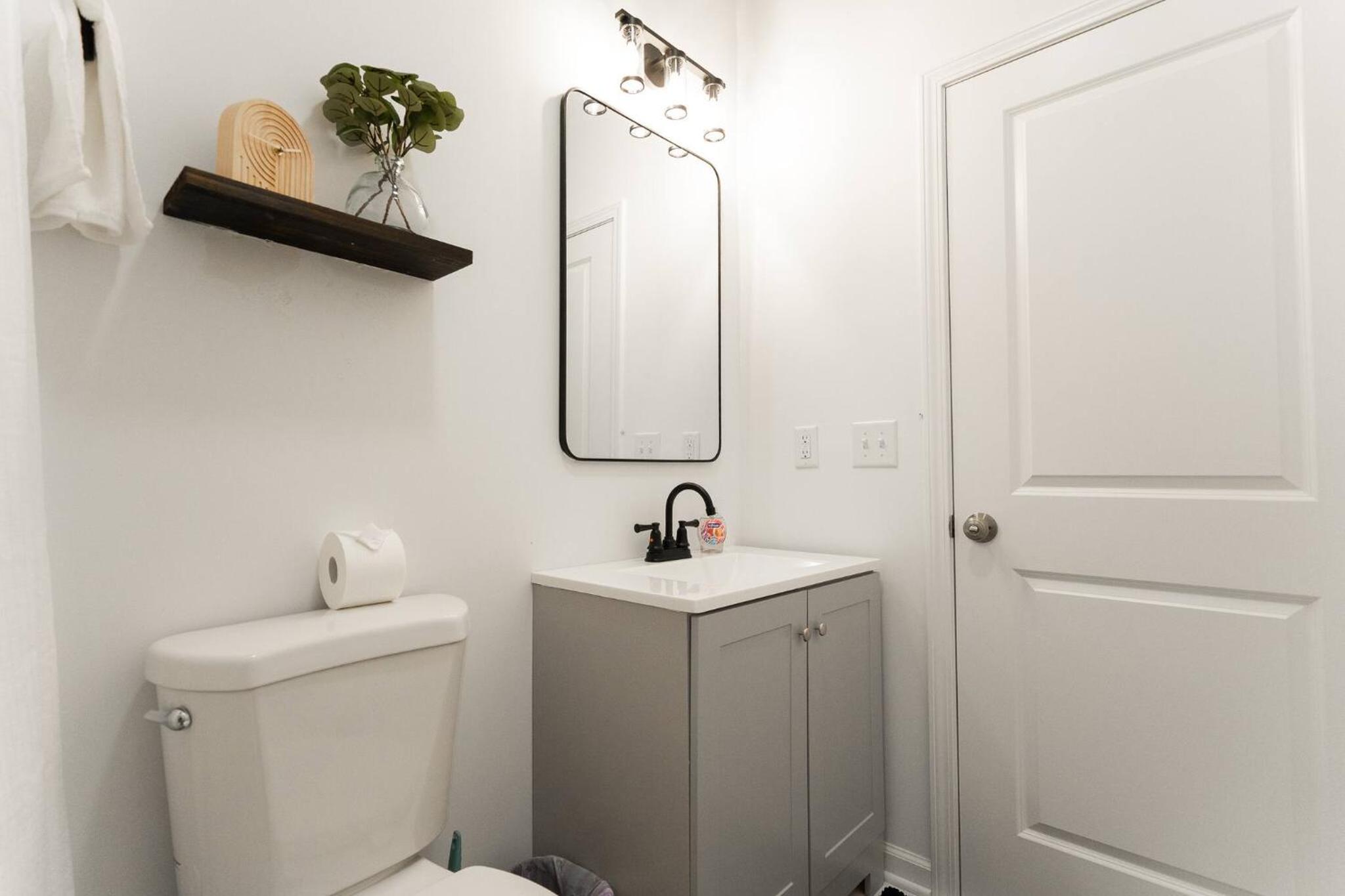 3 Bed 2 Bath Pet Friendly Near Fairgrounds