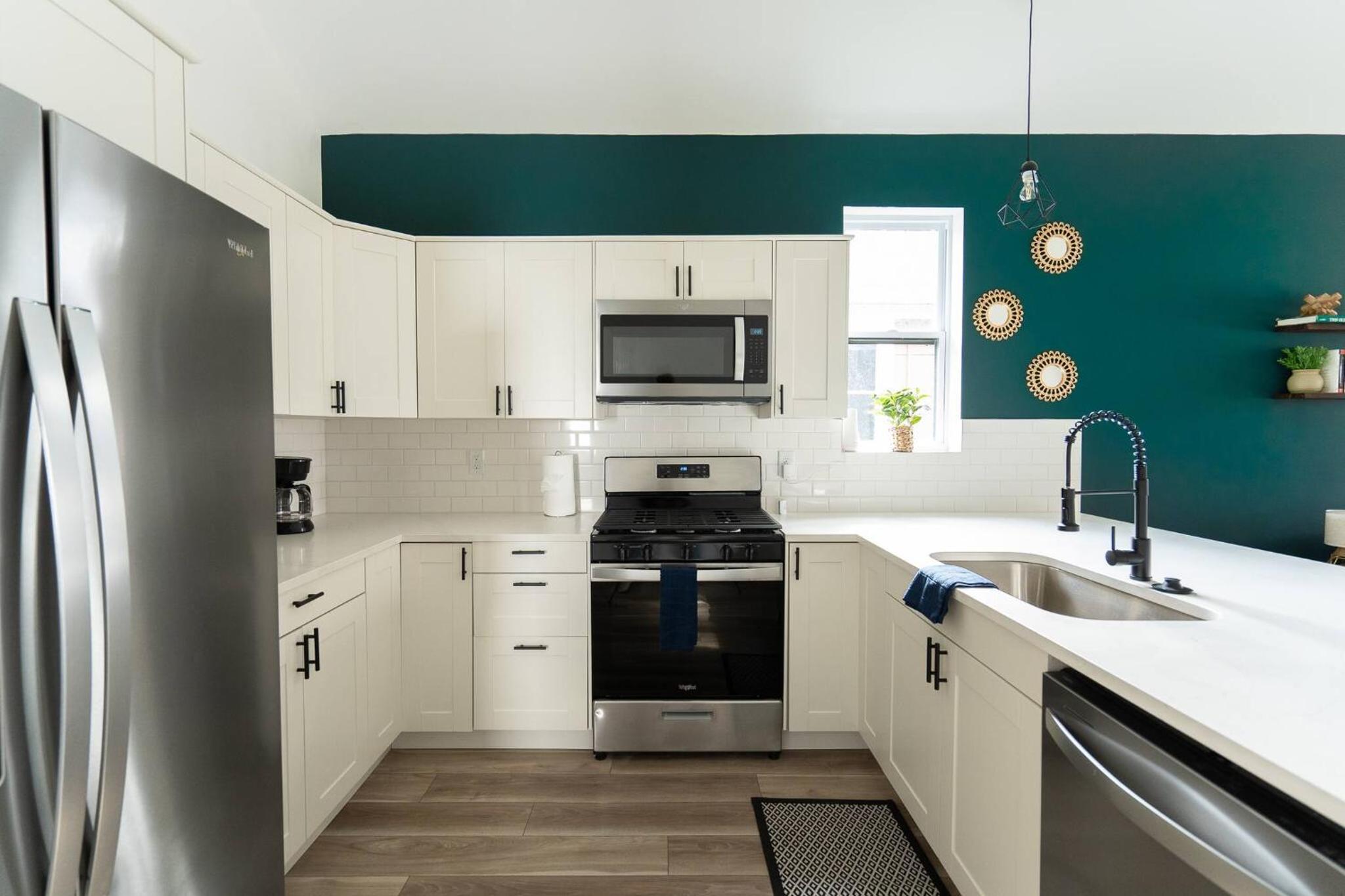 3 Bed 2 Bath Pet Friendly Near Fairgrounds