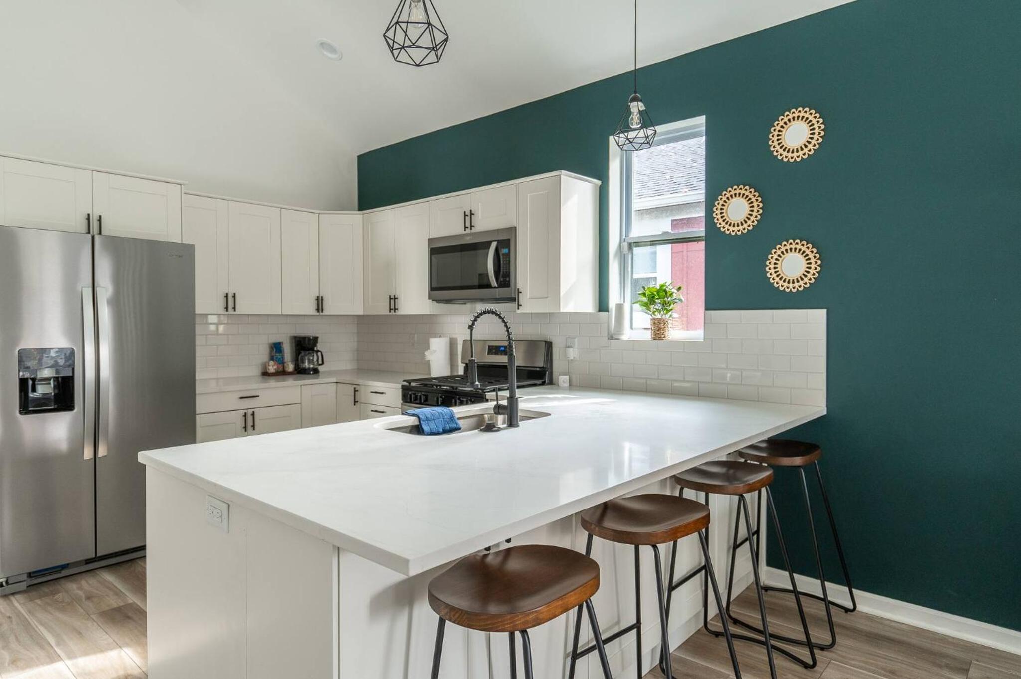 3 Bed 2 Bath Pet Friendly Near Fairgrounds