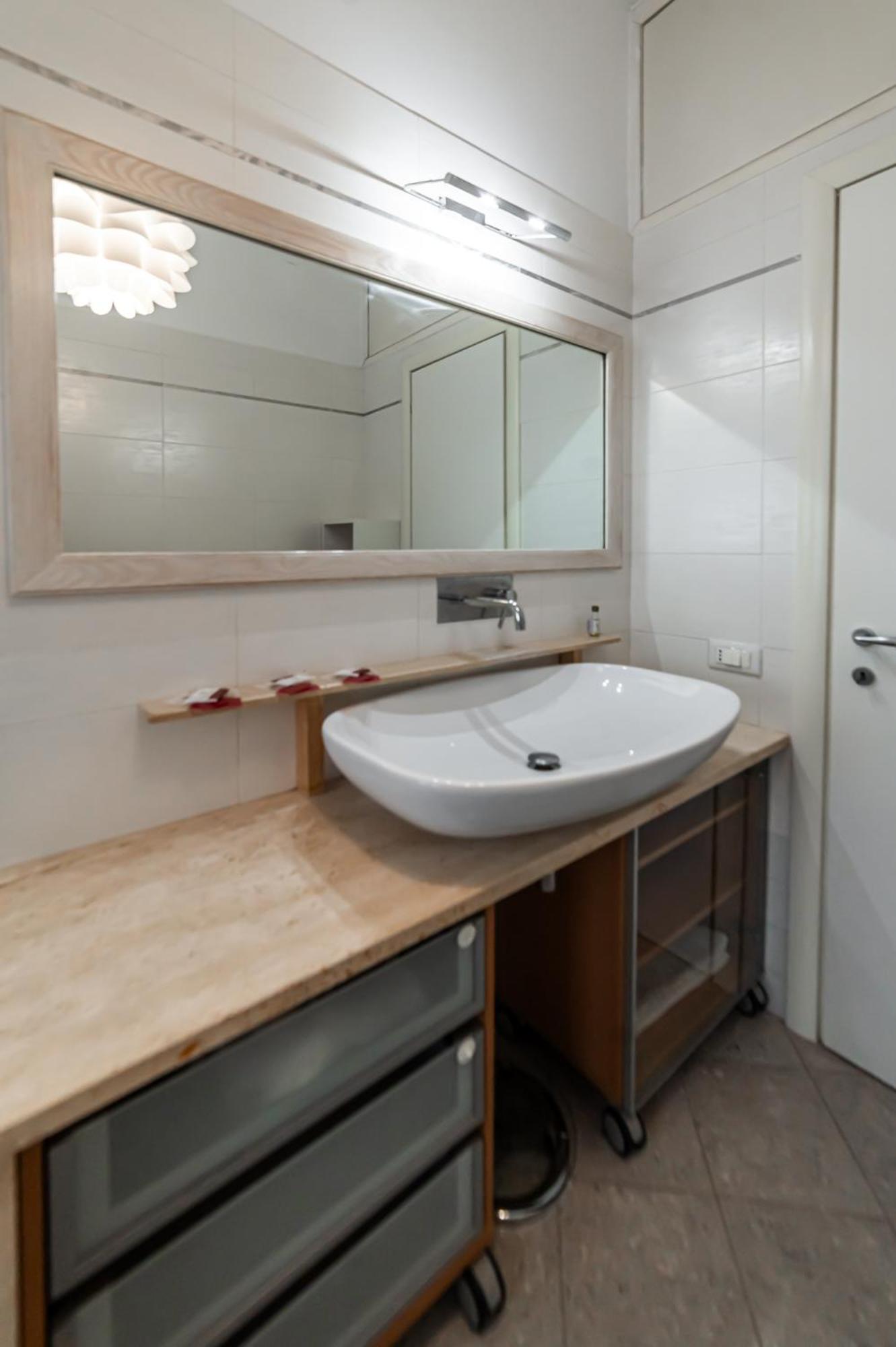 Livia's Vatican House - Metro Valle Aurelia & Wi-Fi