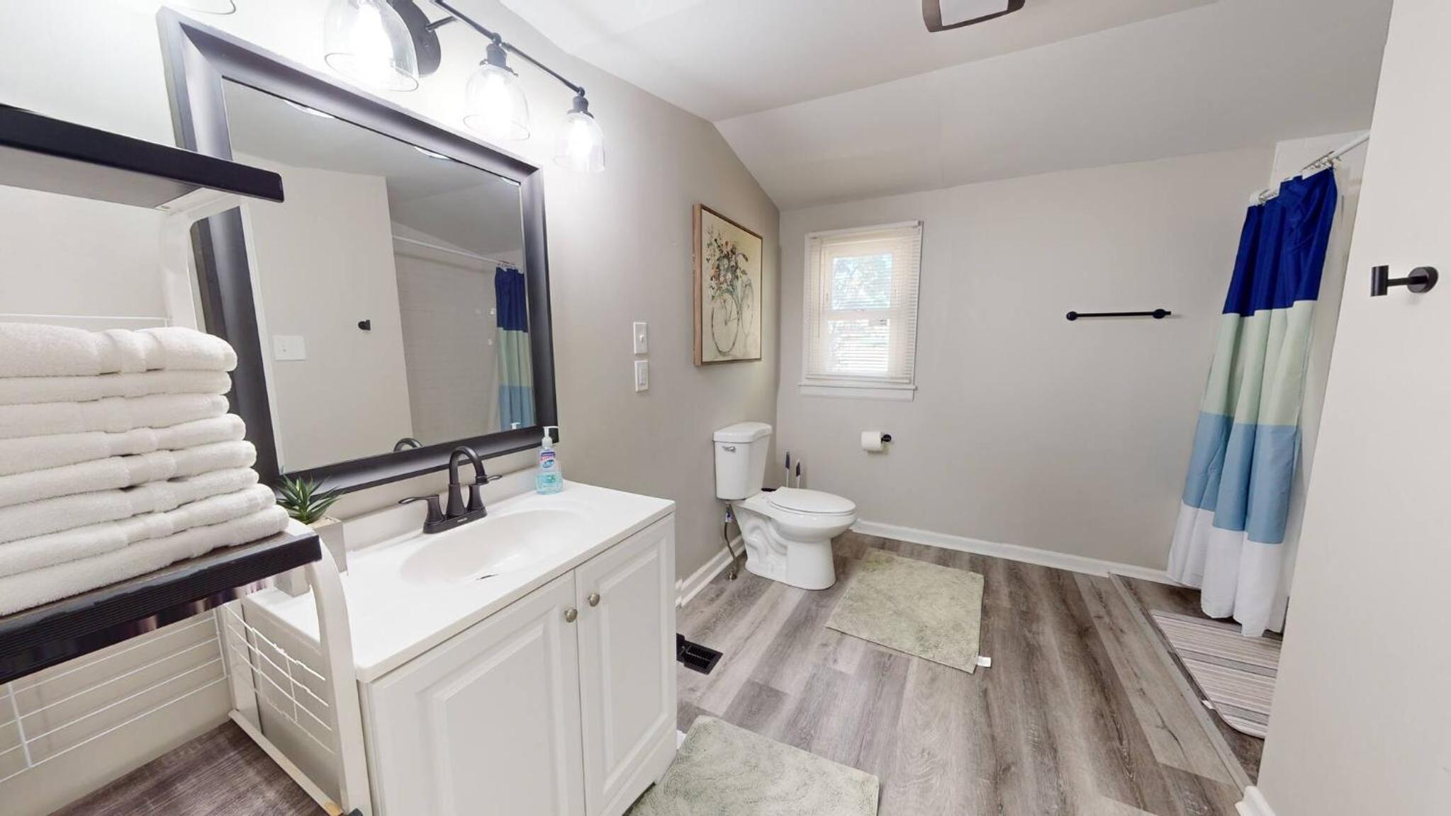3 Bed 2 bath Pet Friendly in Historic Bates Hendricks