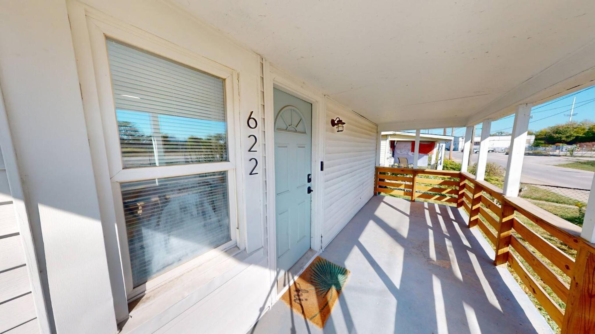 3 Bed 2 bath Pet Friendly in Historic Bates Hendricks