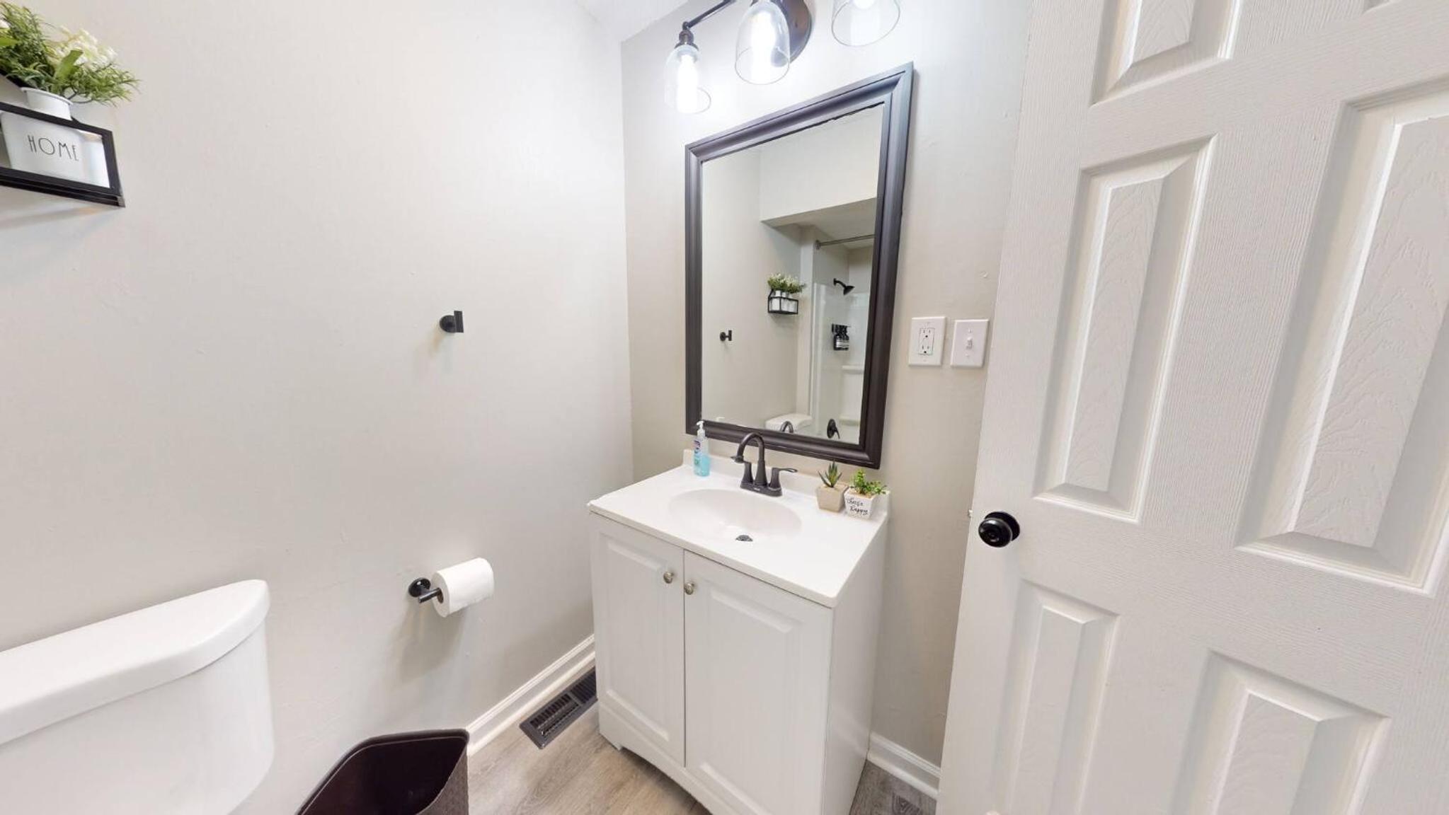 3 Bed 2 bath Pet Friendly in Historic Bates Hendricks