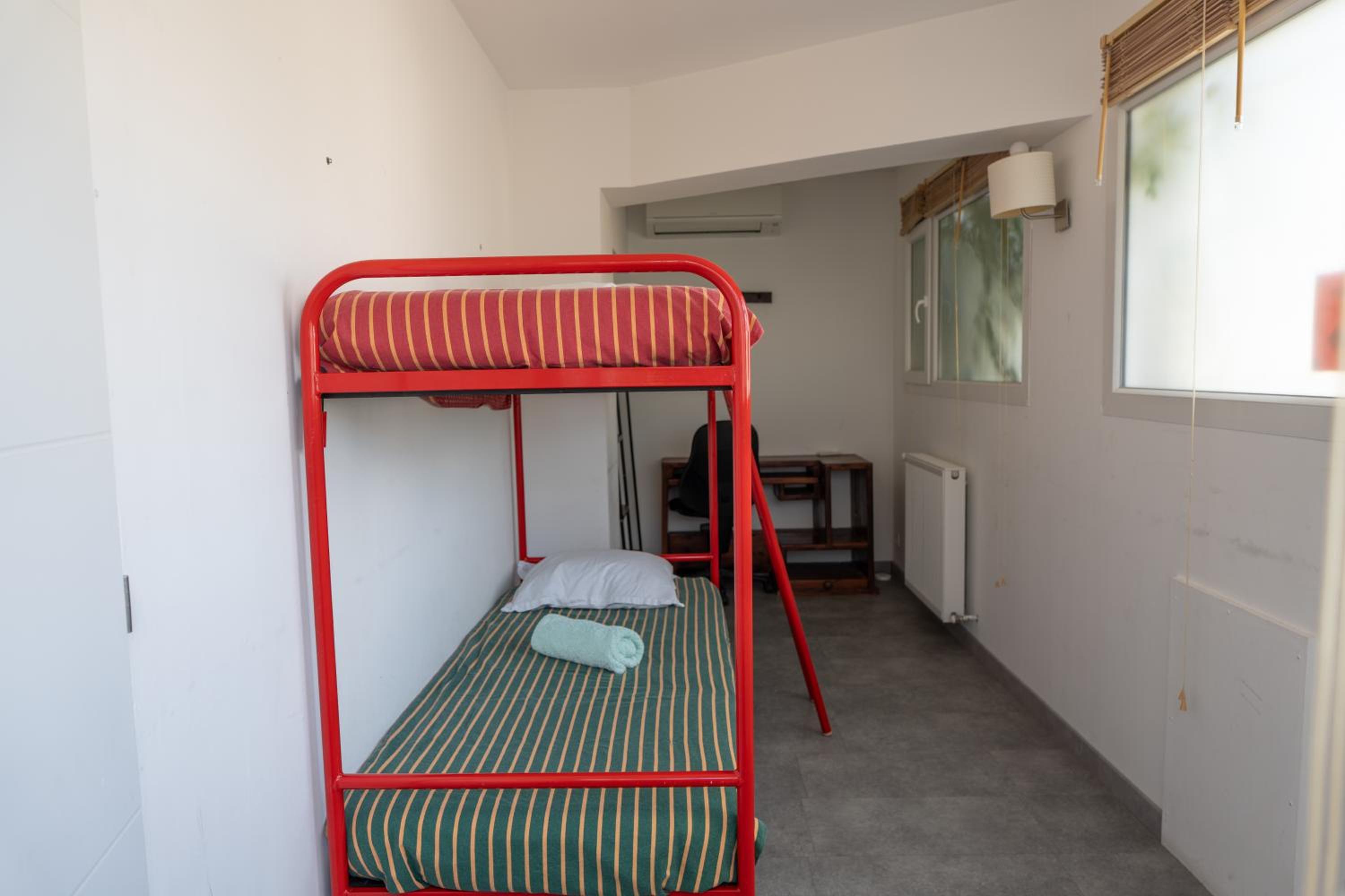 Le grand appartement, parking privé