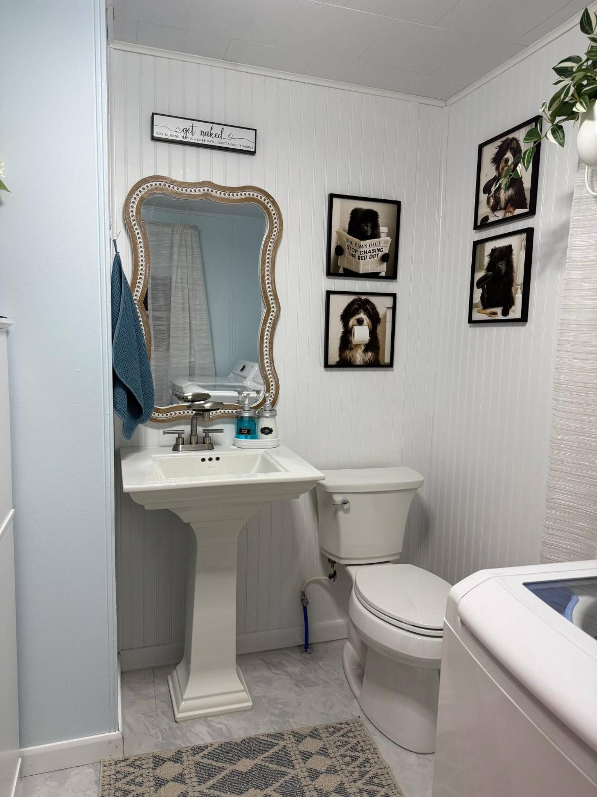 3 Bed Bath with yard and Fire Pit- Charming Small Town Exploring