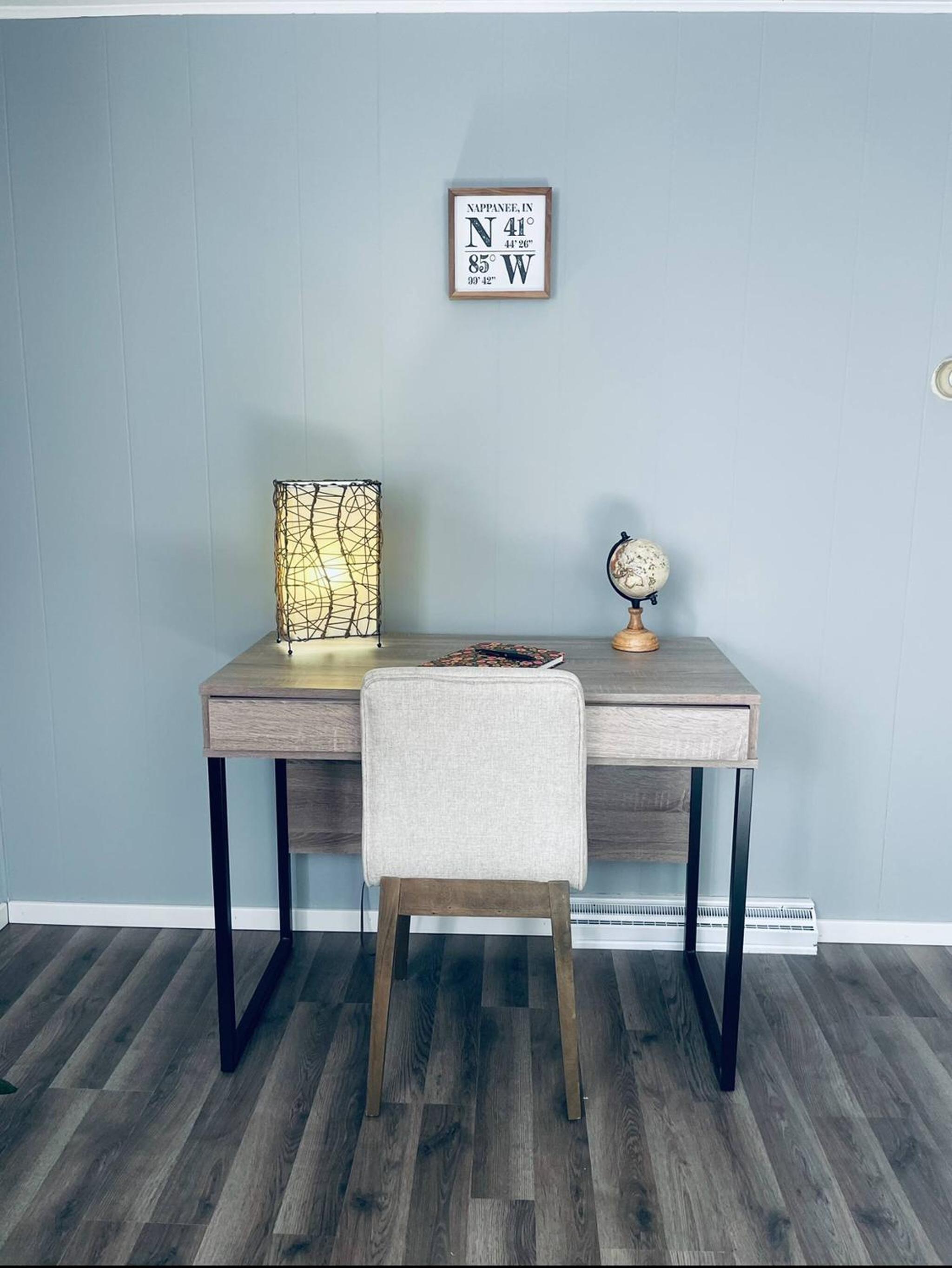 1 BR Cozy Apartment with Fire Pit Short walk to town