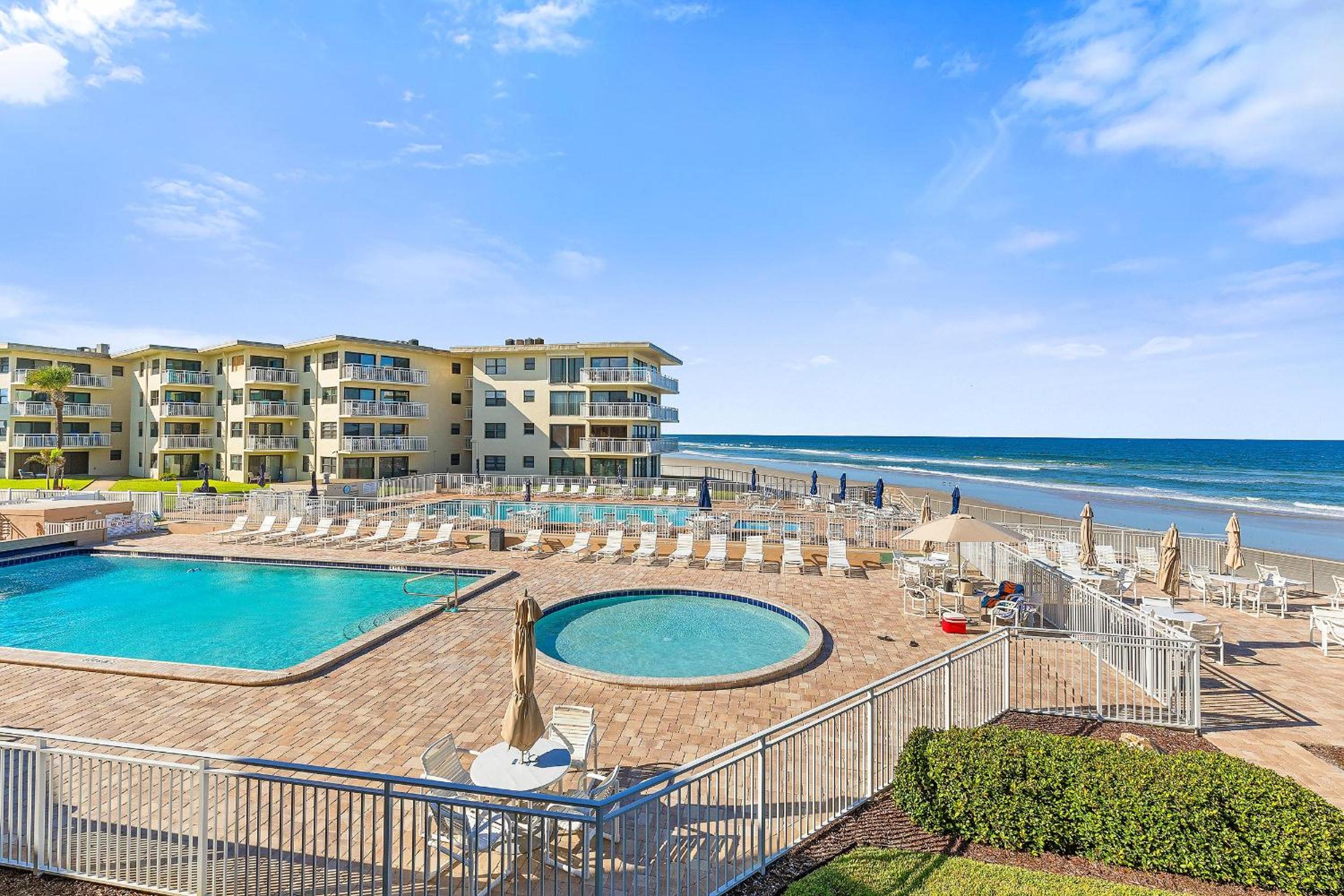 Ocean Club North B213