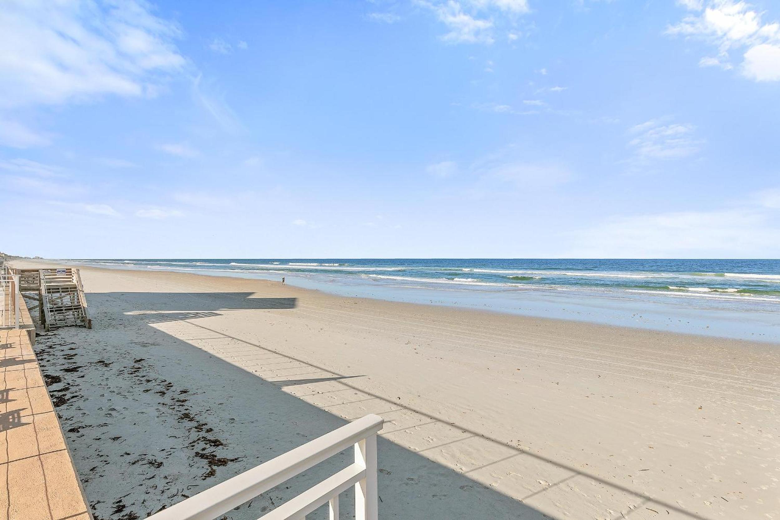 Ocean Club North B213