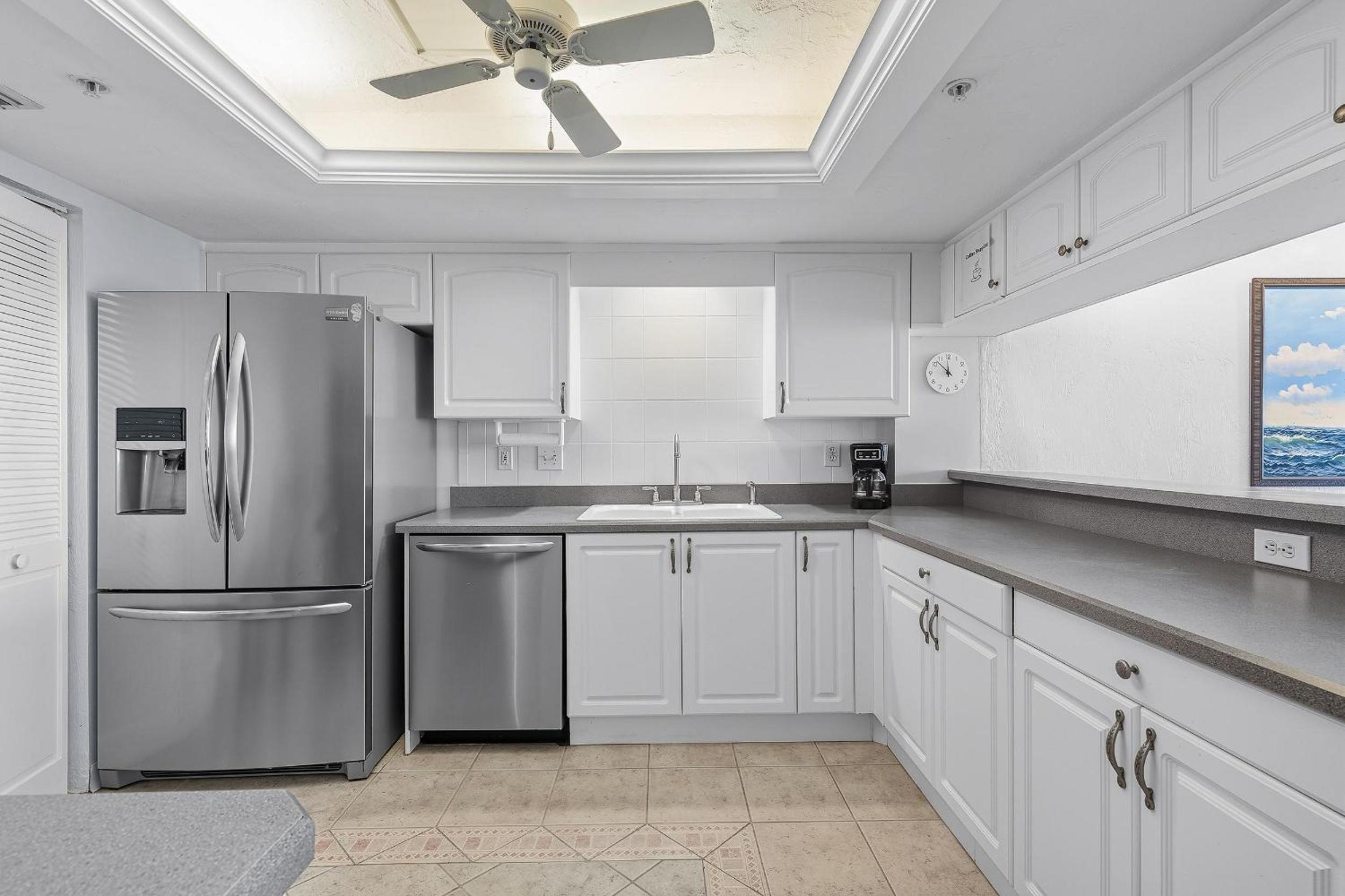 Sherwin Condominium 1702