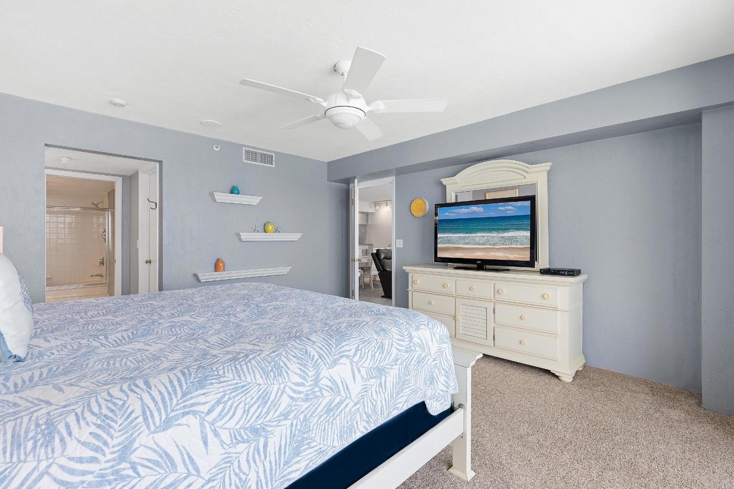 Sherwin Condominium 1702