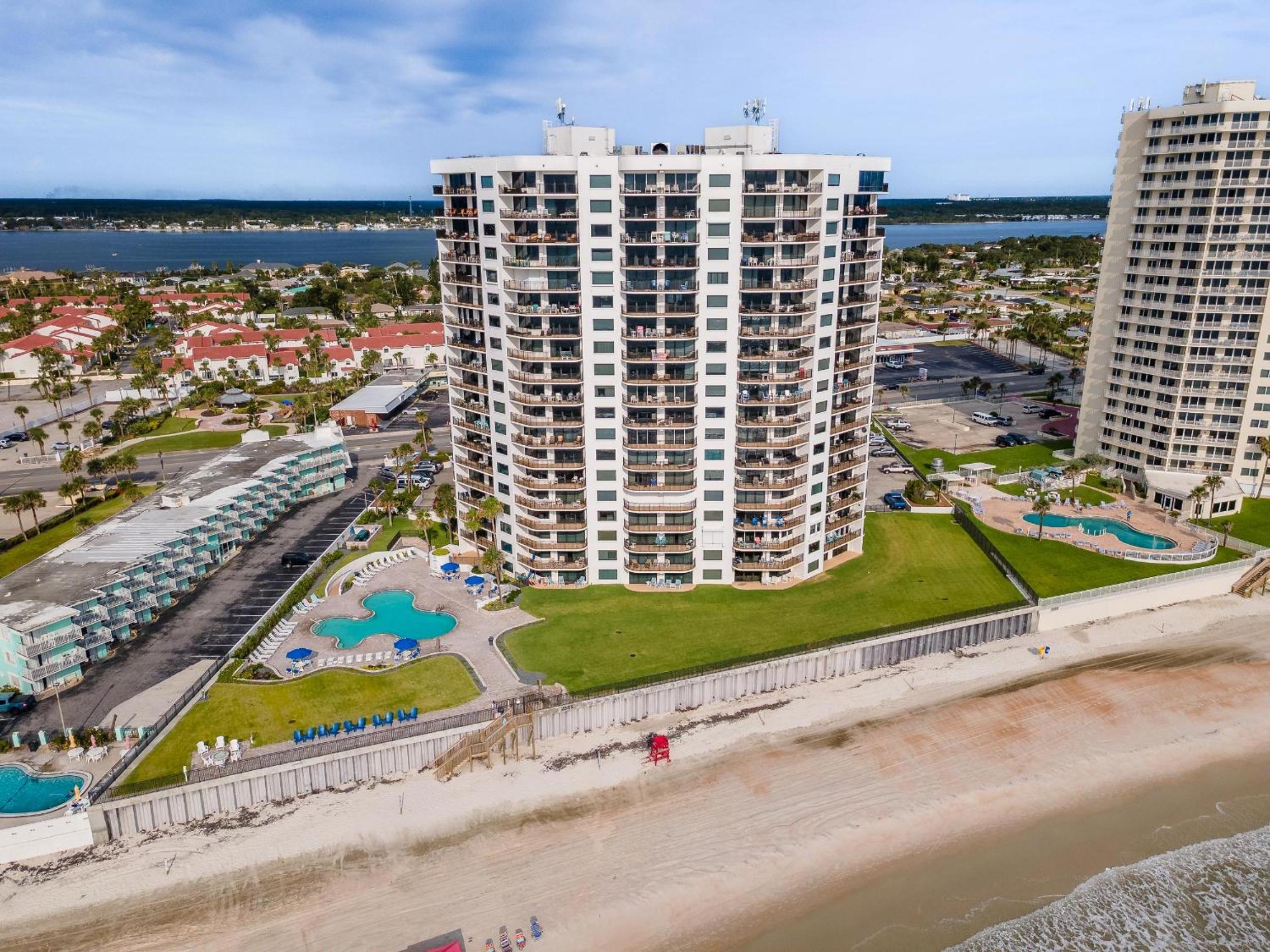 Sherwin Condominium 1702