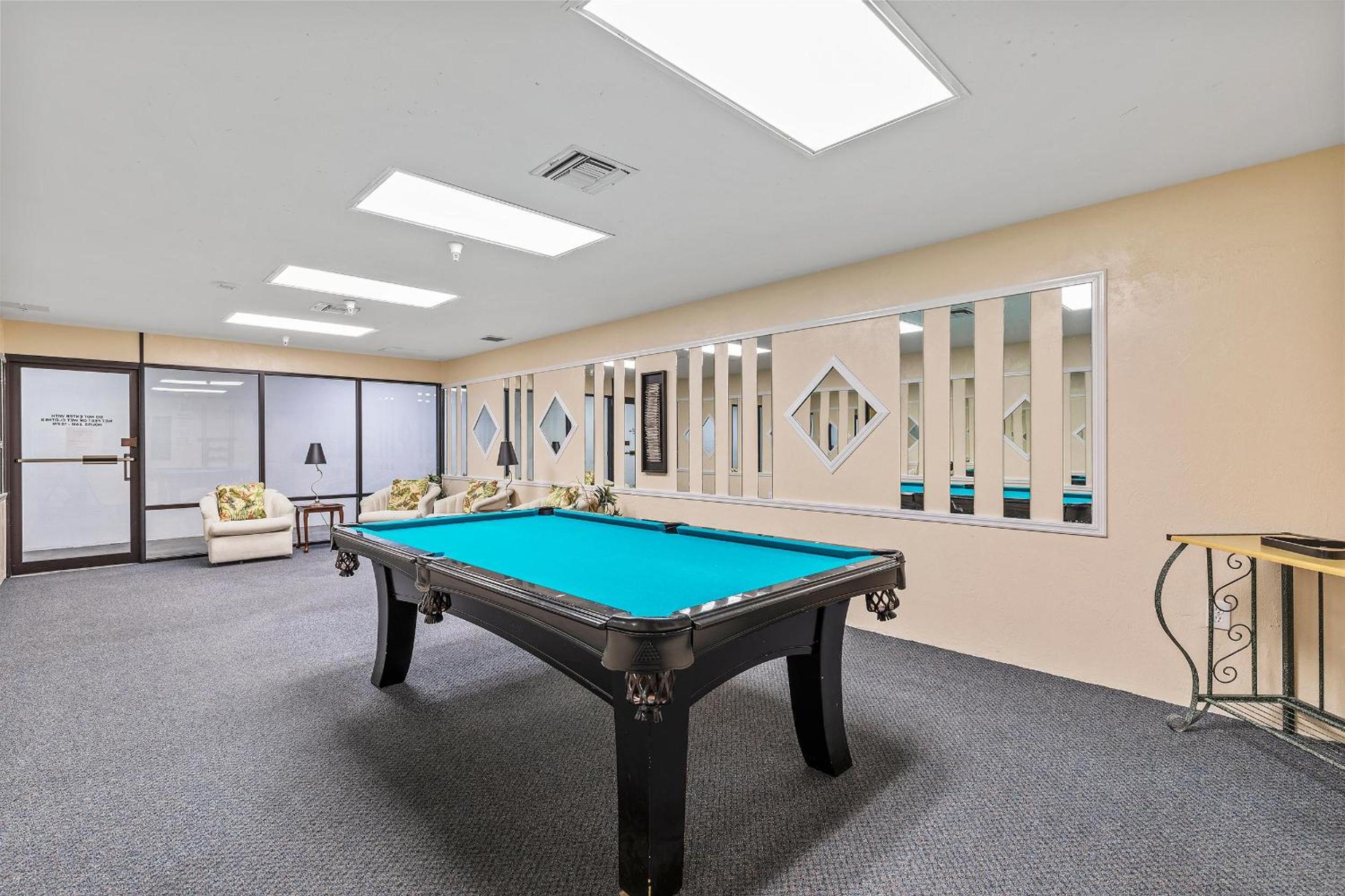 Sherwin Condominium 1702