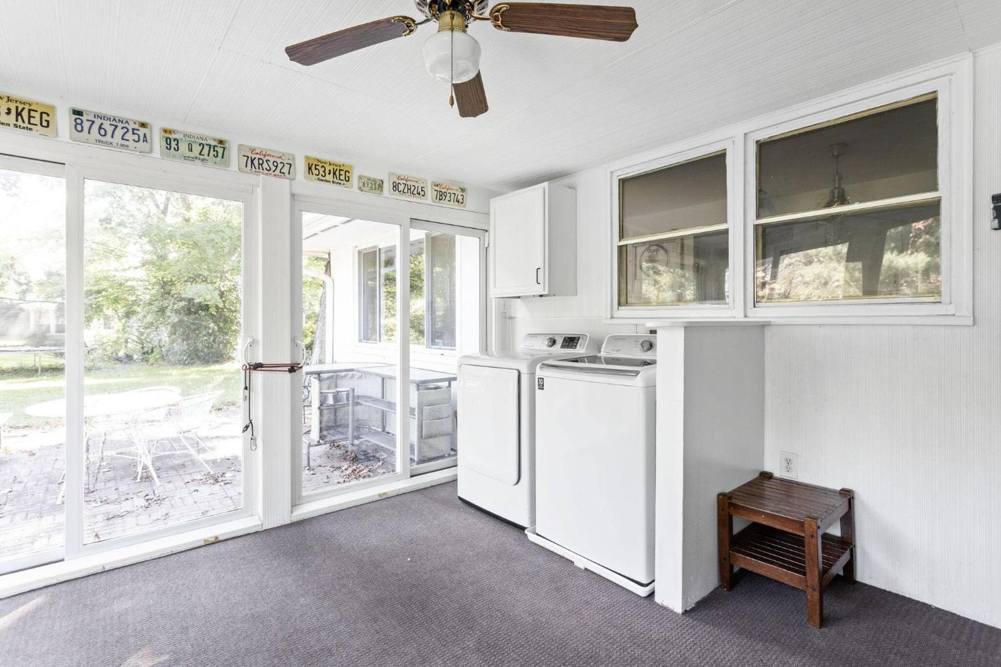 4Bedroom 2 Bath Home in Arts District-Smoky Row A Duplex