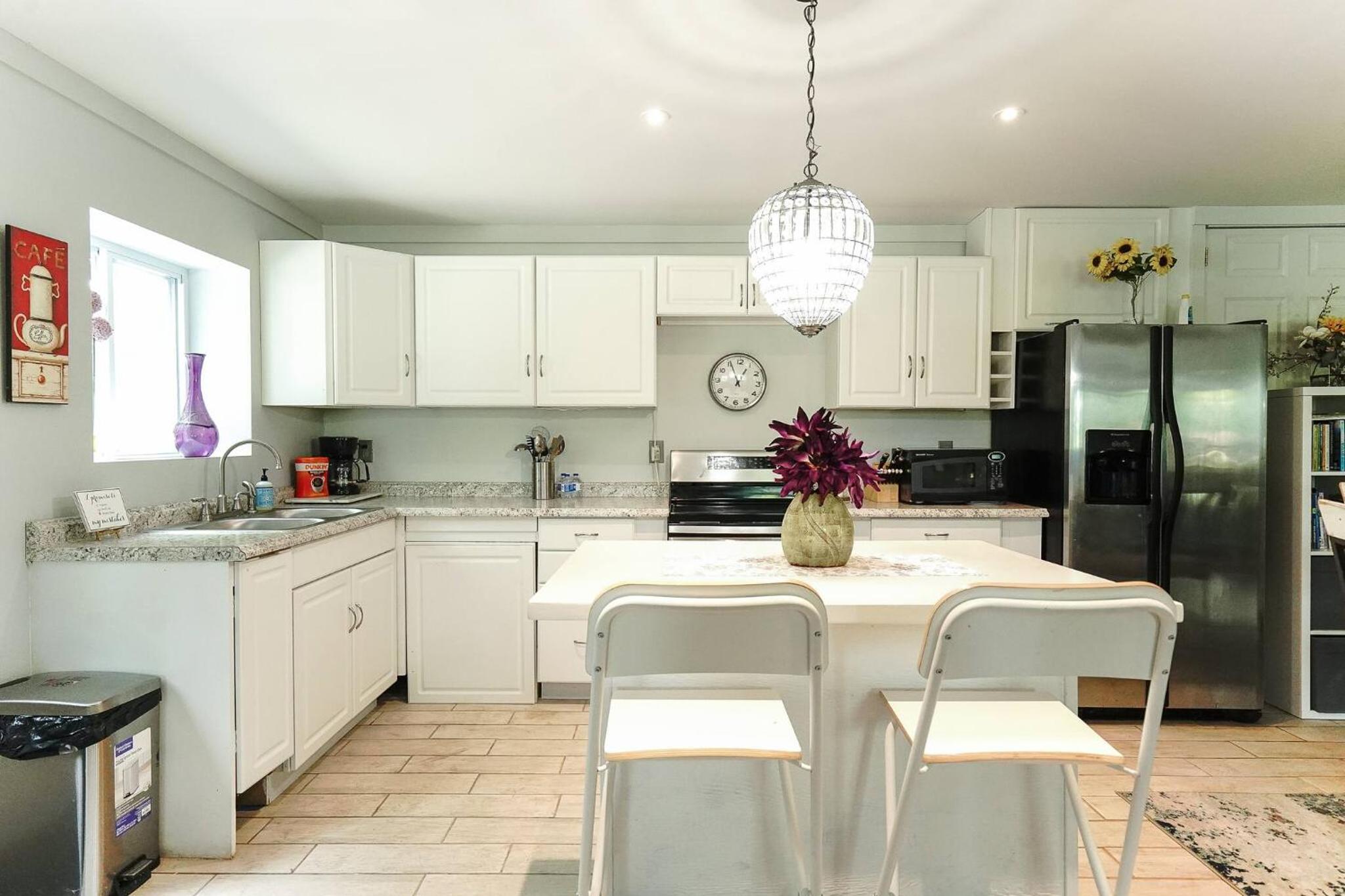 Fully Furnished Private Basement Apartment in Carmel