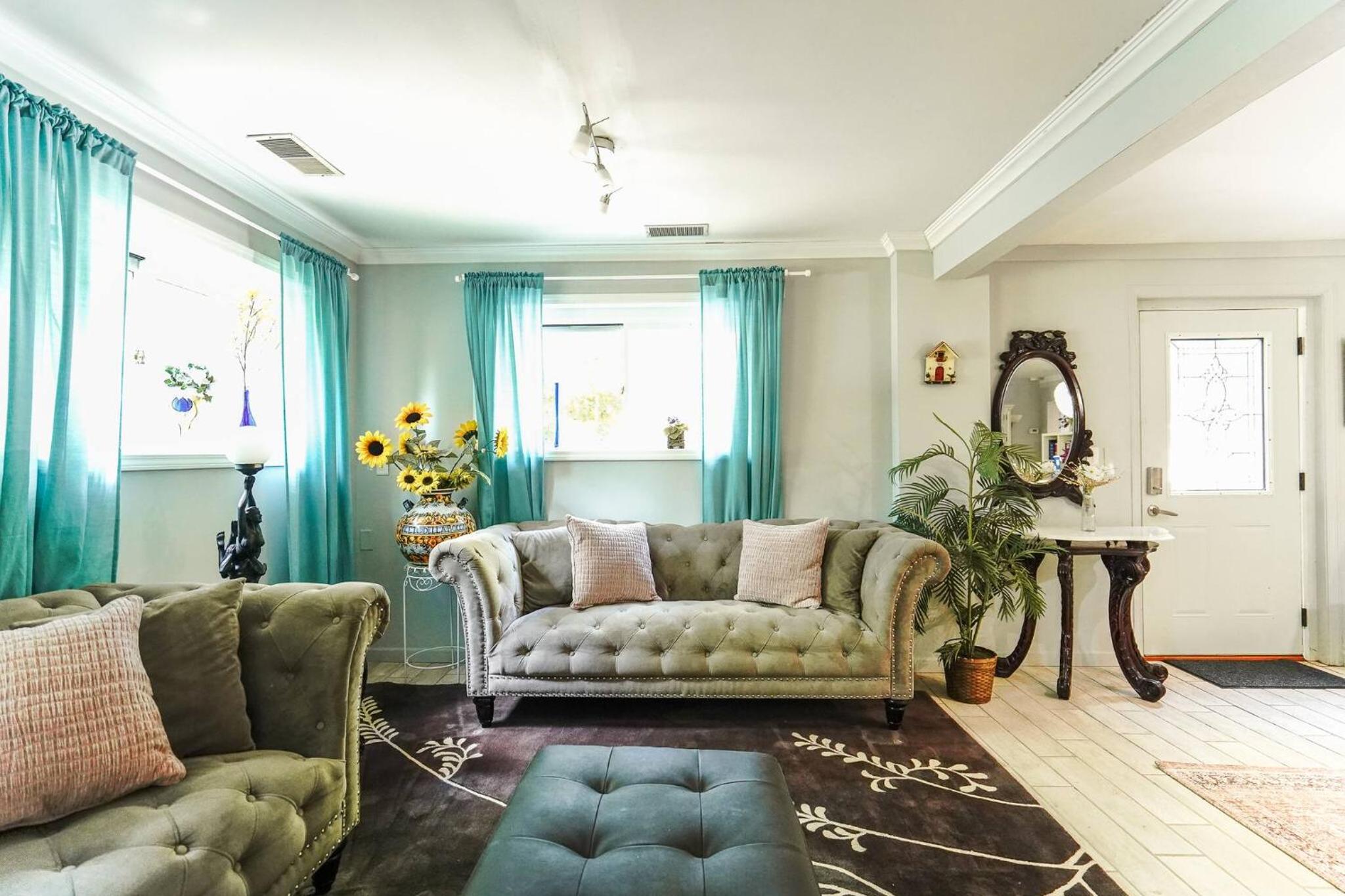 Fully Furnished Private Basement Apartment in Carmel