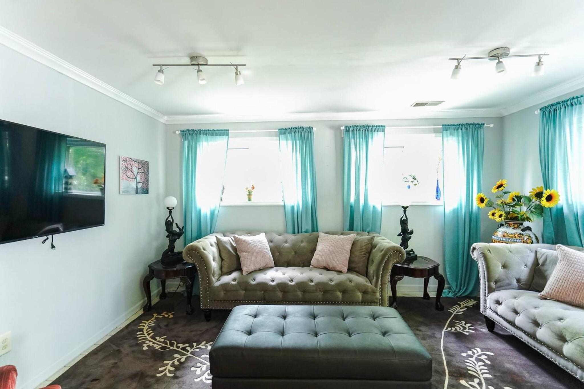 Fully Furnished Private Basement Apartment in Carmel
