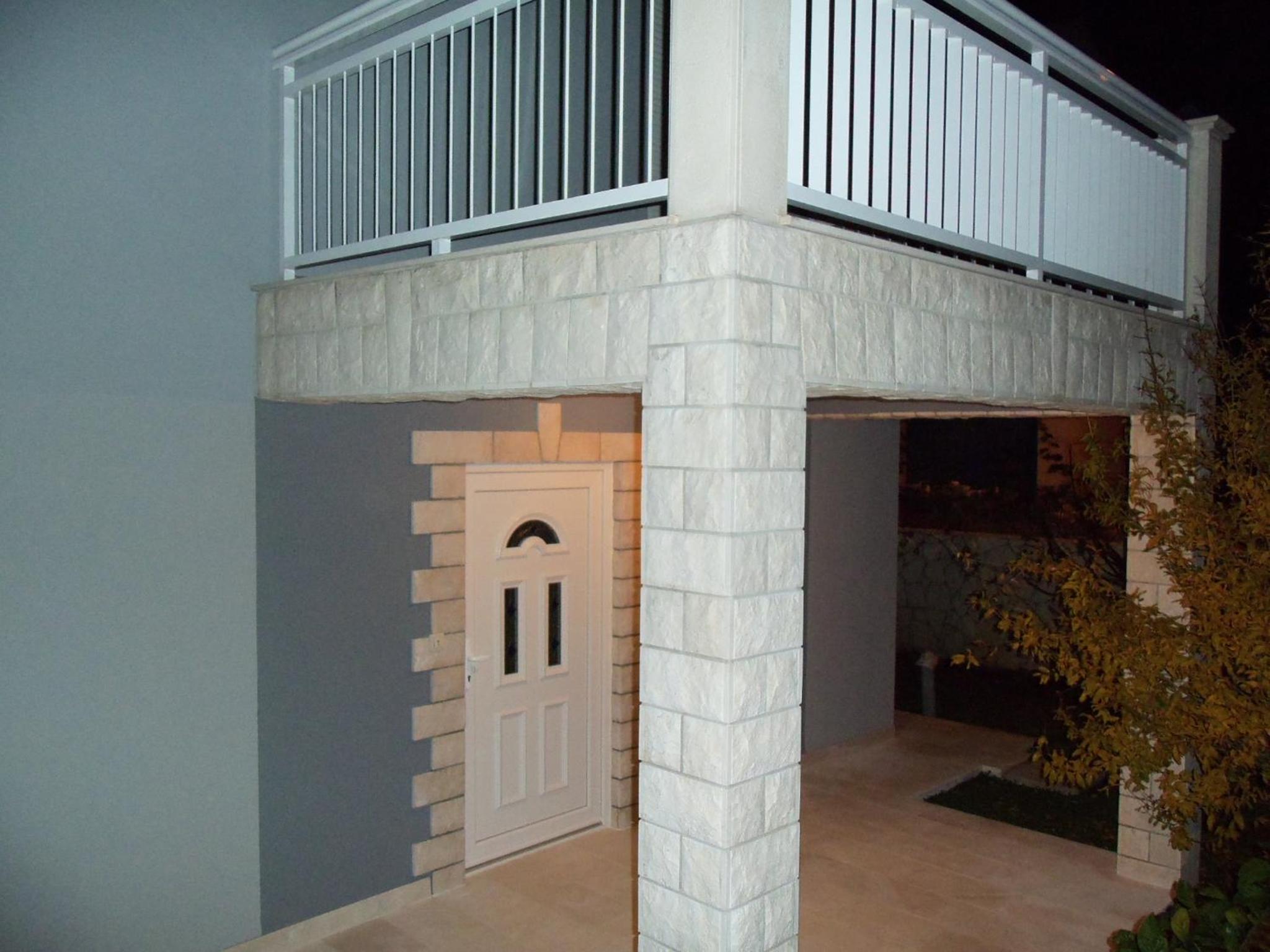 Photo 31