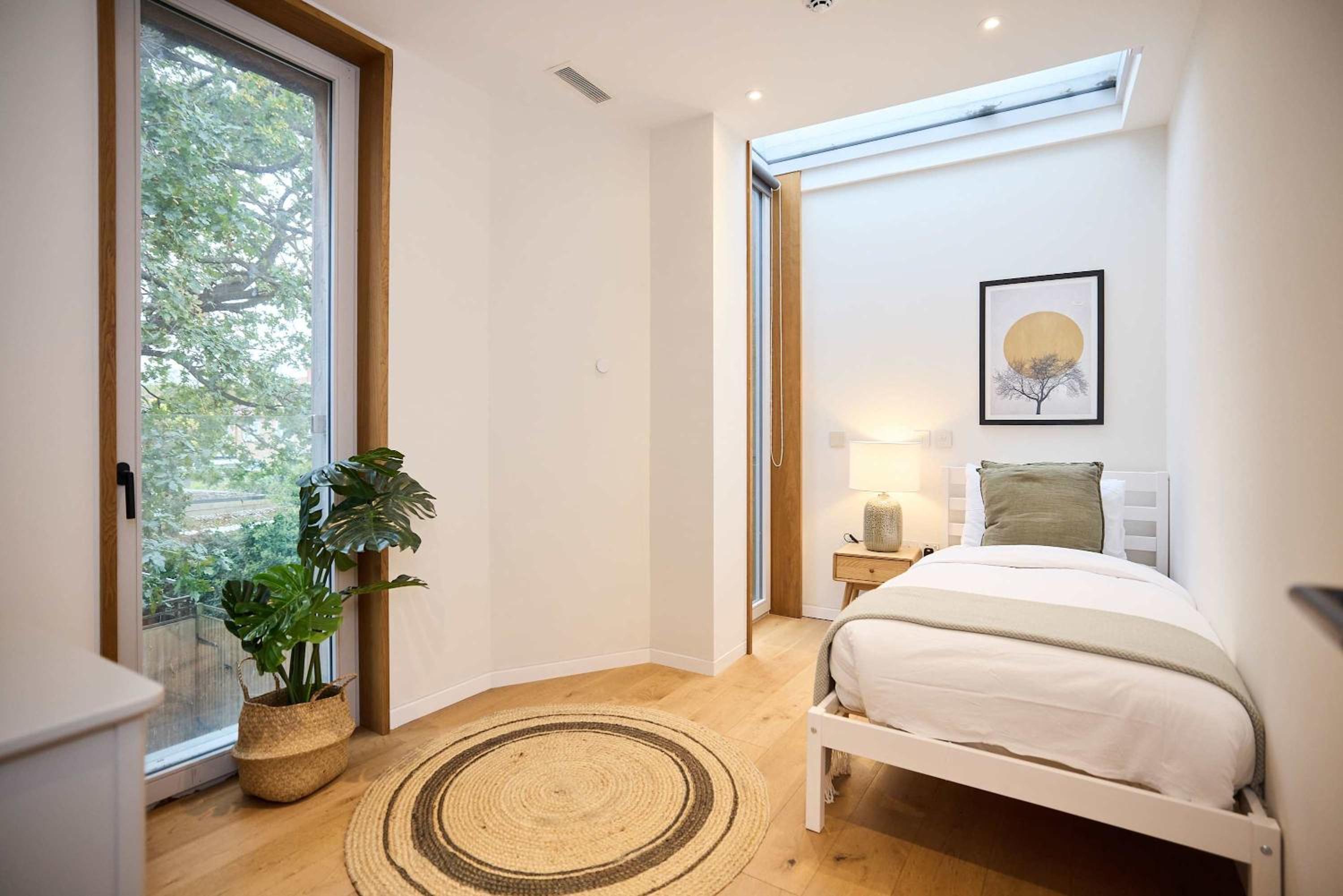Mill Hill Mews Home with Garden