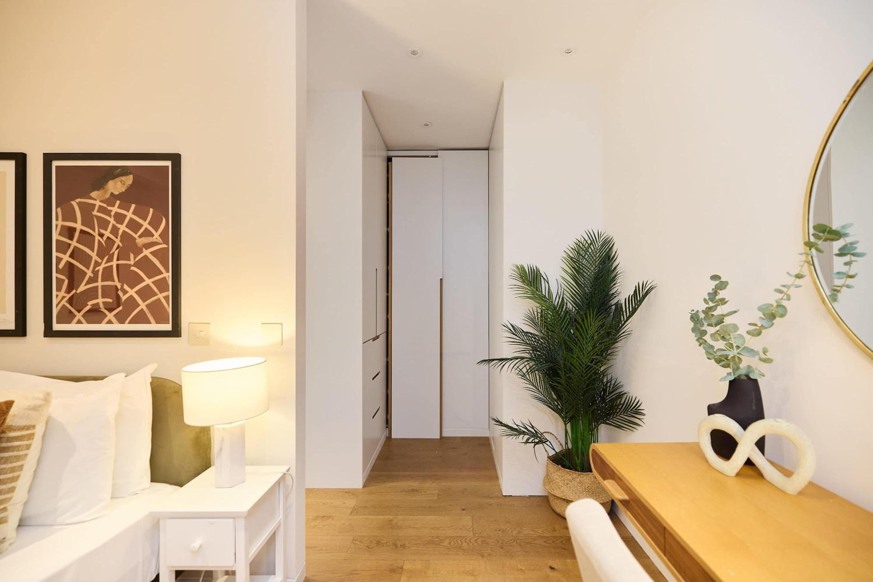 Mill Hill Mews Home with Garden