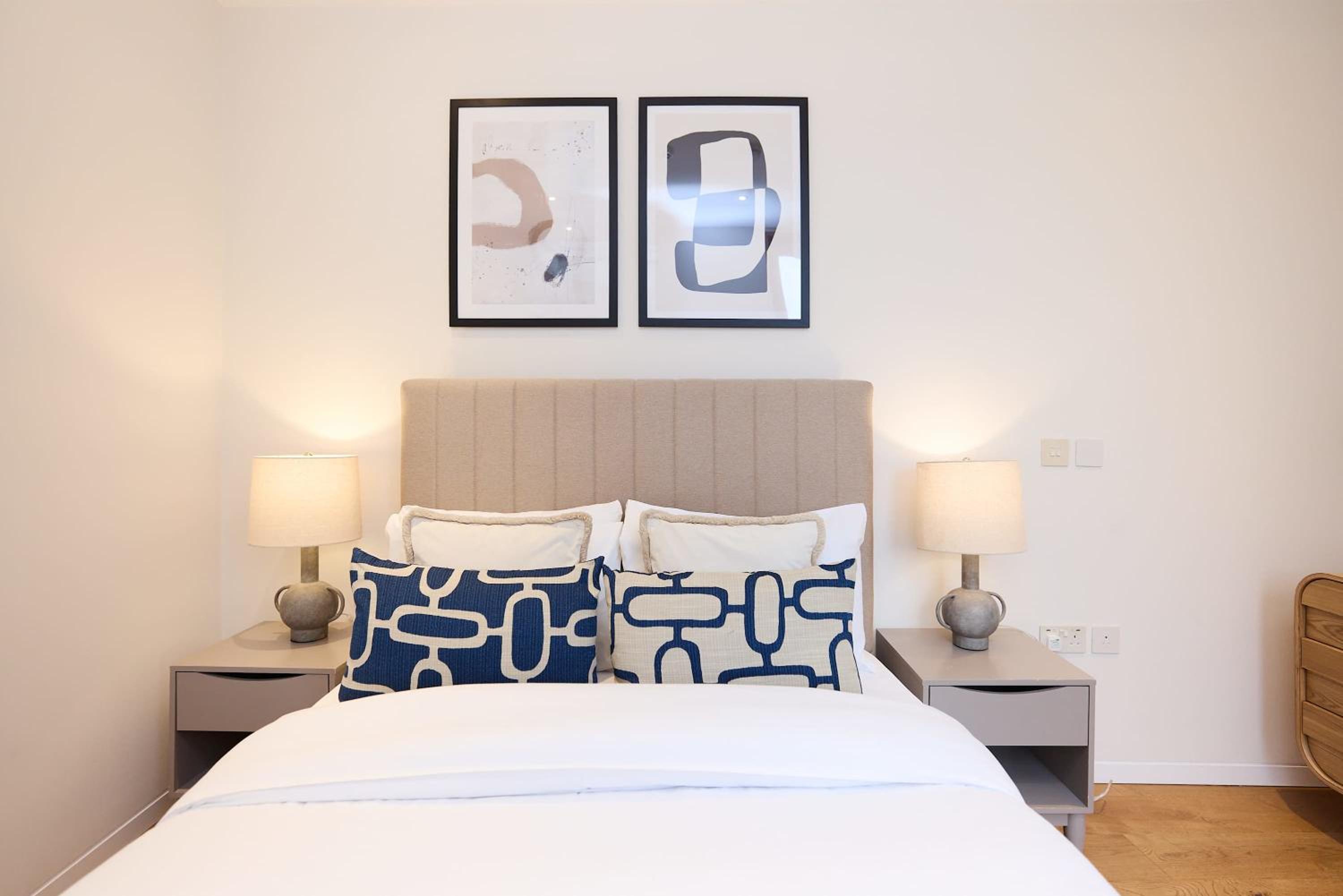 Mill Hill Mews Home with Garden