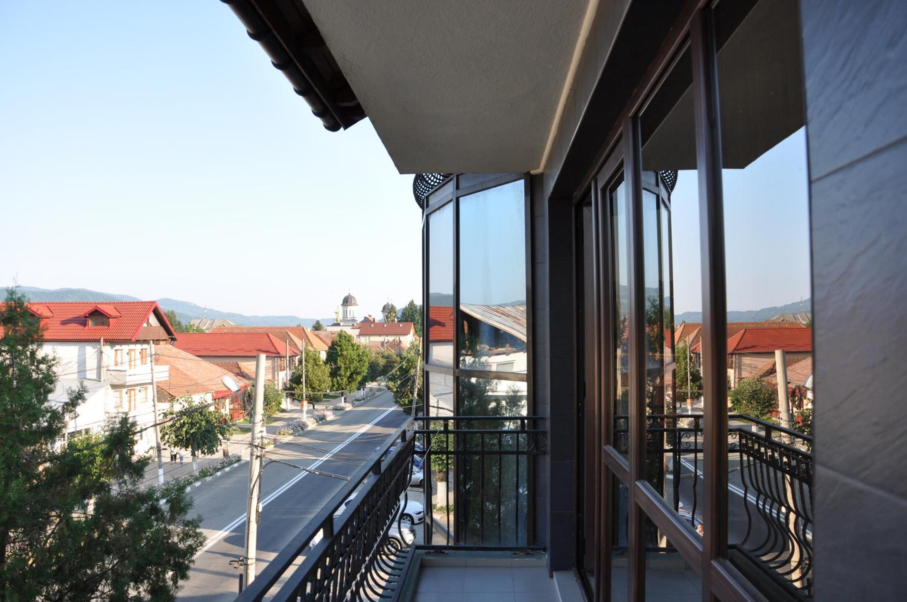 Yes Home view 5