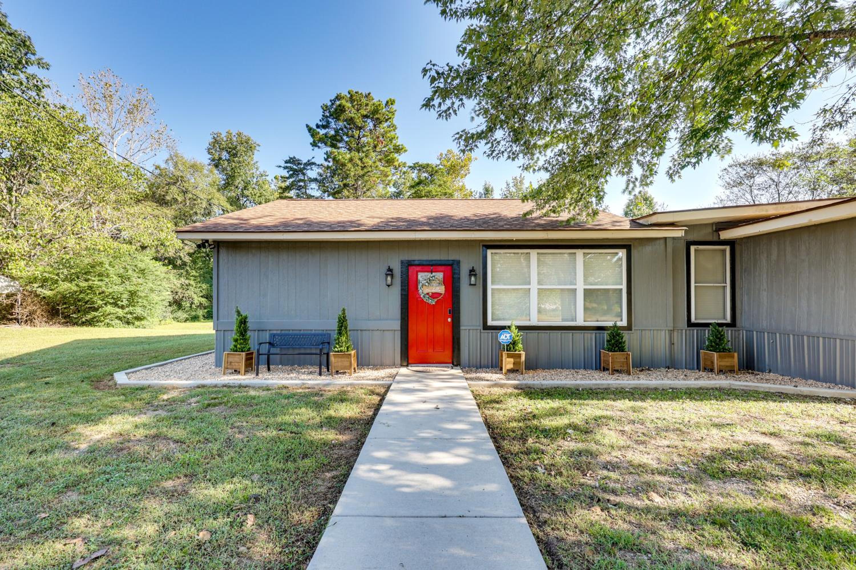 On-Site Creek and Spacious Yard Family Gem in Royal