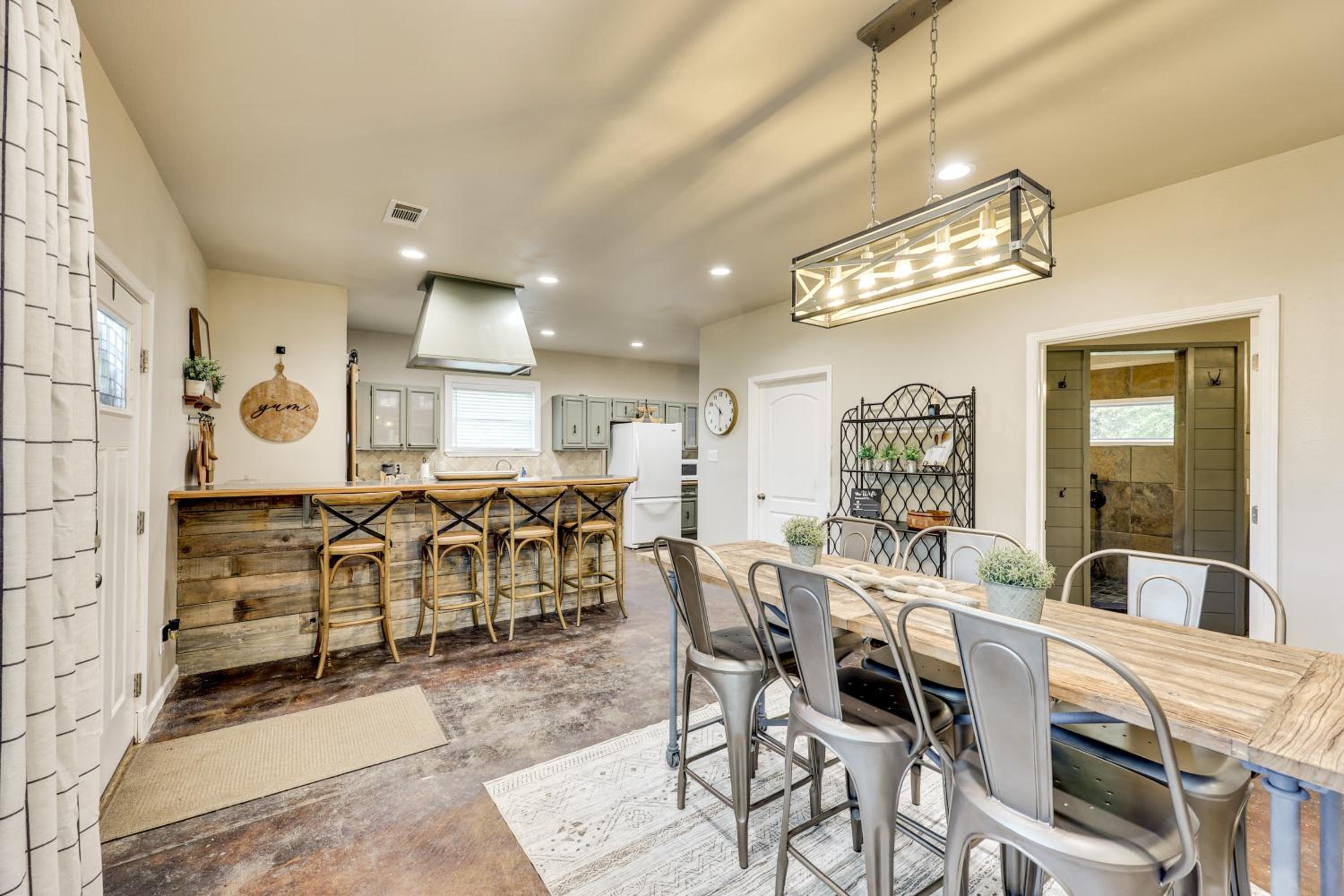 On-Site Creek and Spacious Yard Family Gem in Royal