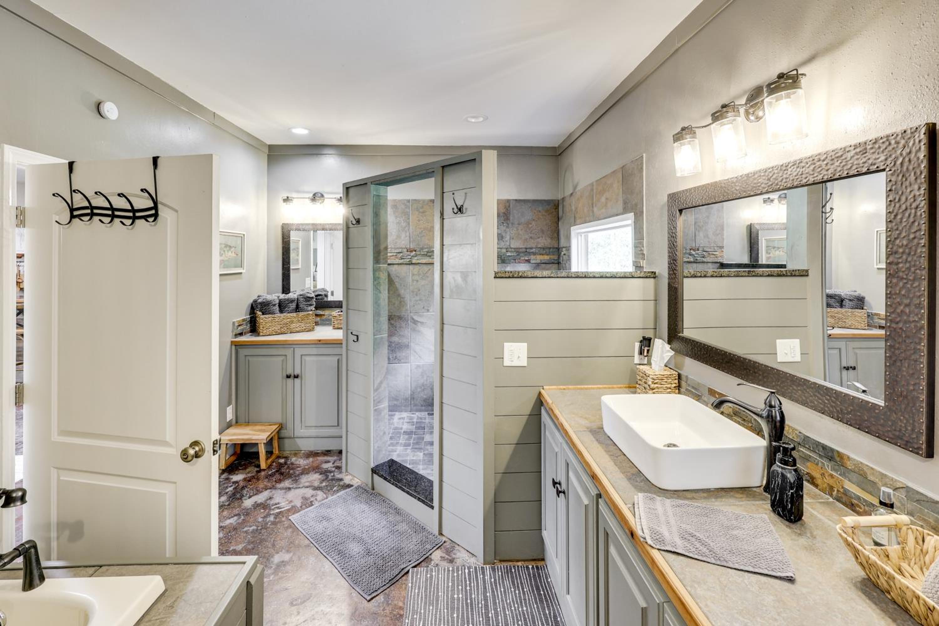 On-Site Creek and Spacious Yard Family Gem in Royal