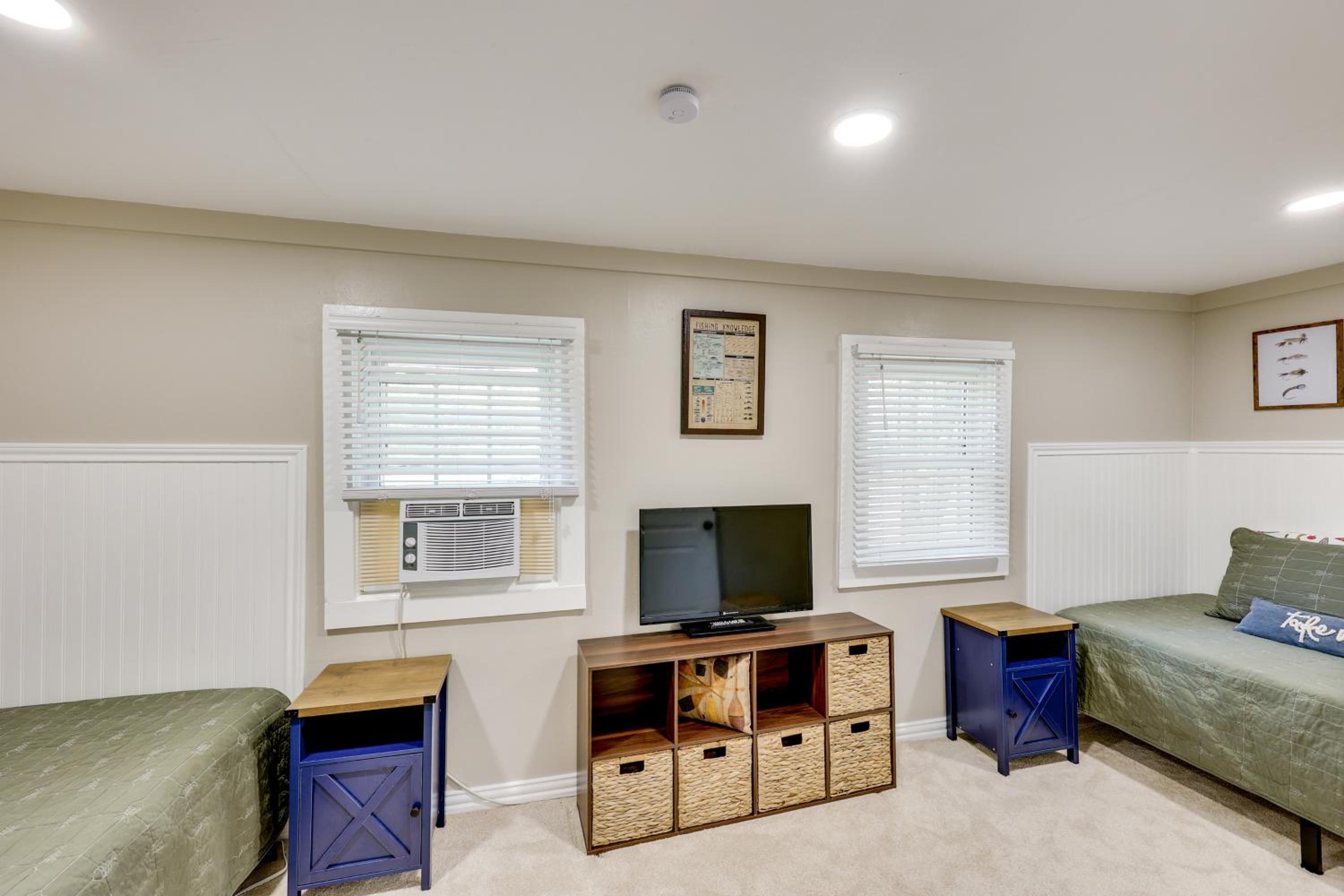 On-Site Creek and Spacious Yard Family Gem in Royal