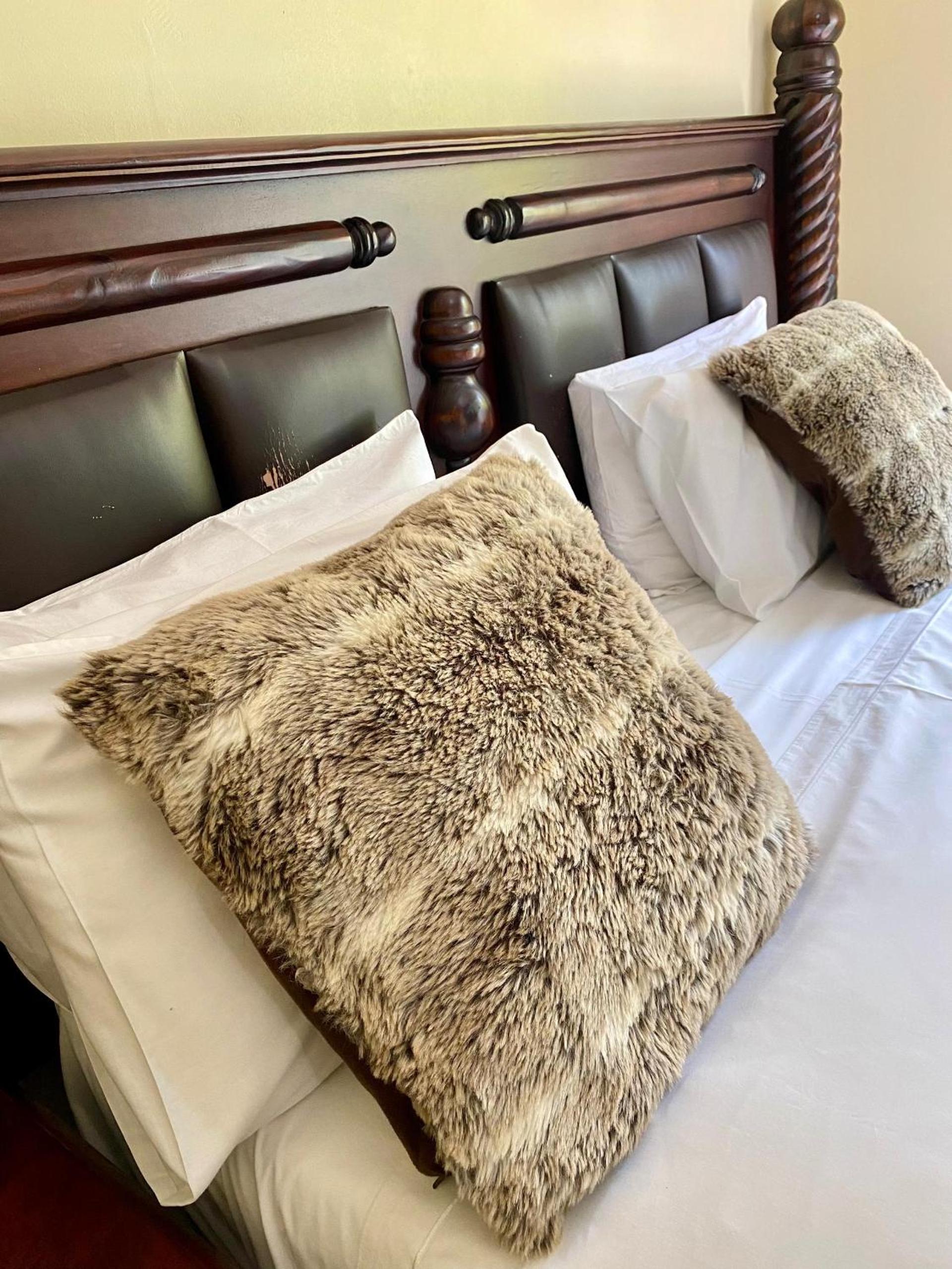 Comfortable one-bedroom retreat in central New Chadcombe - 2319